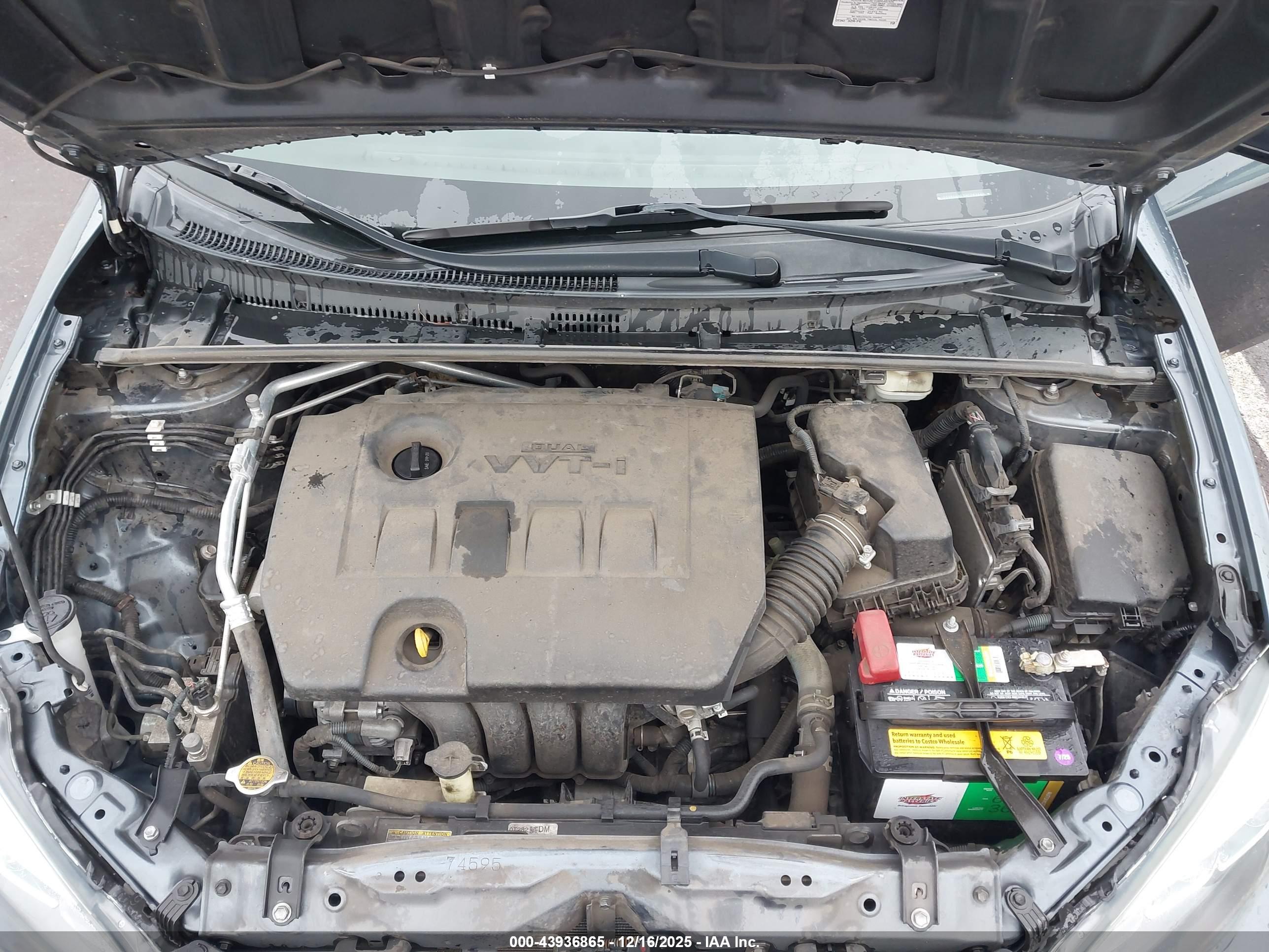 TOYOTA COROLLA image 10