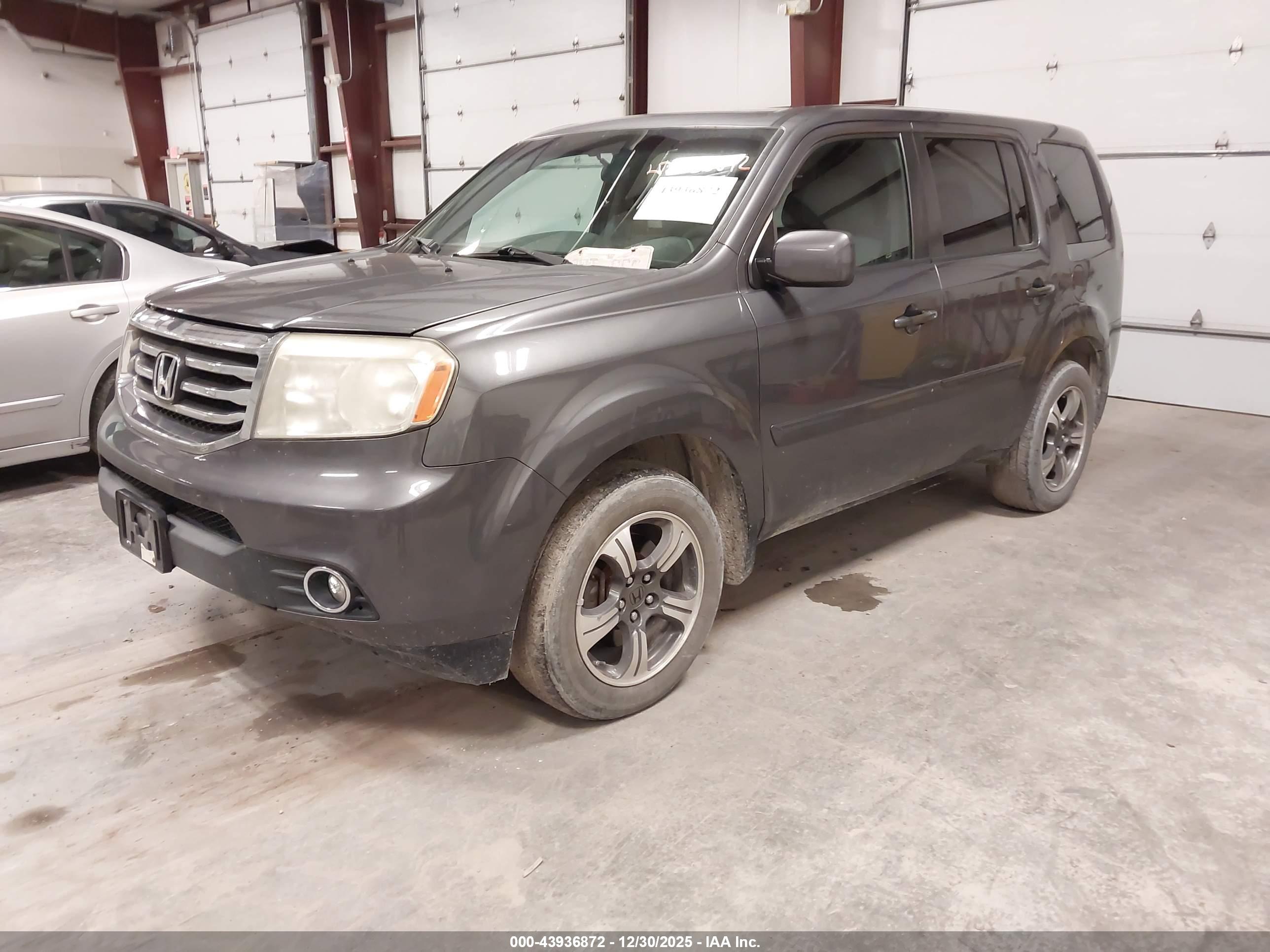 HONDA PILOT image 2