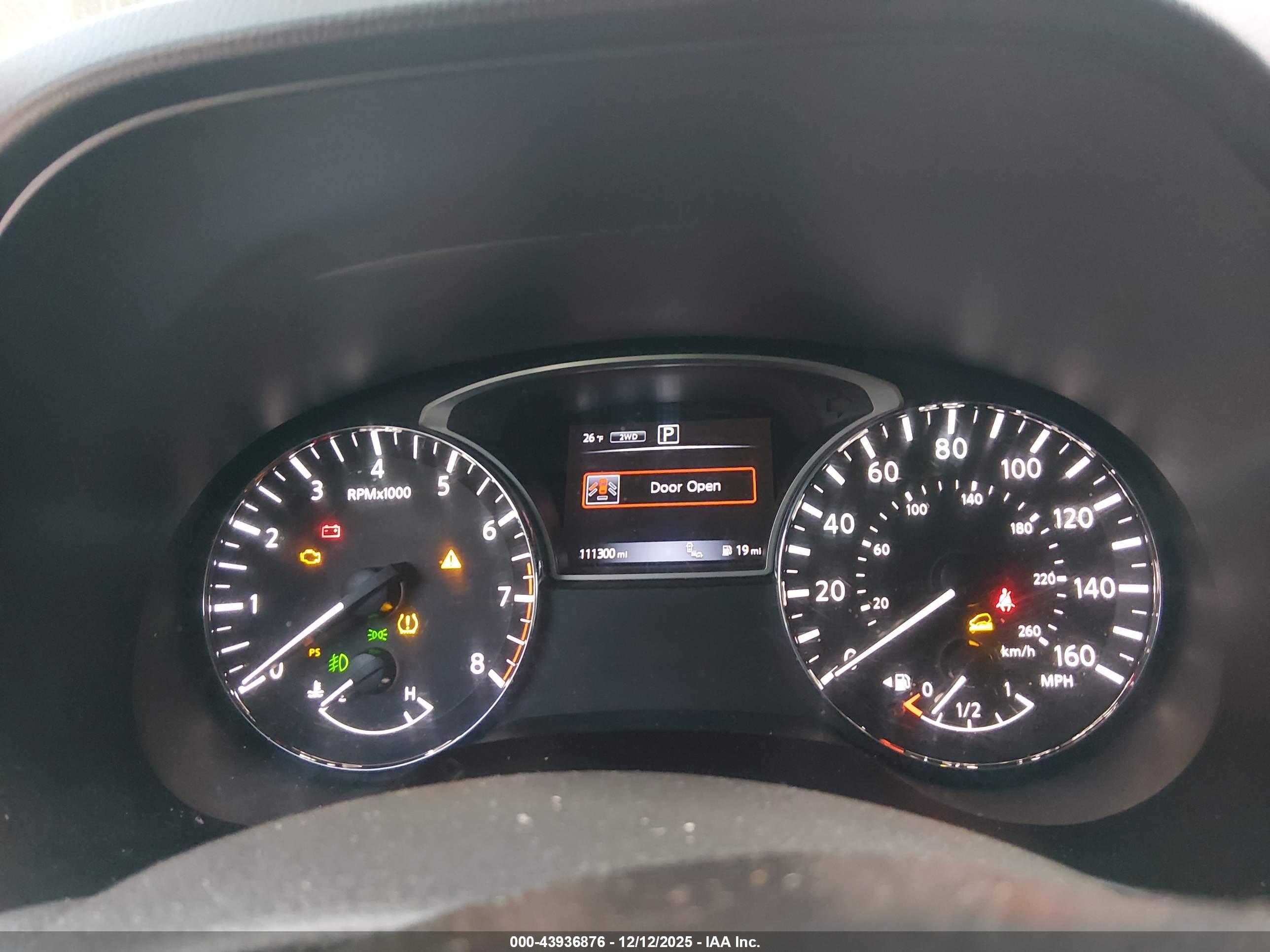 NISSAN PATHFINDER image 7