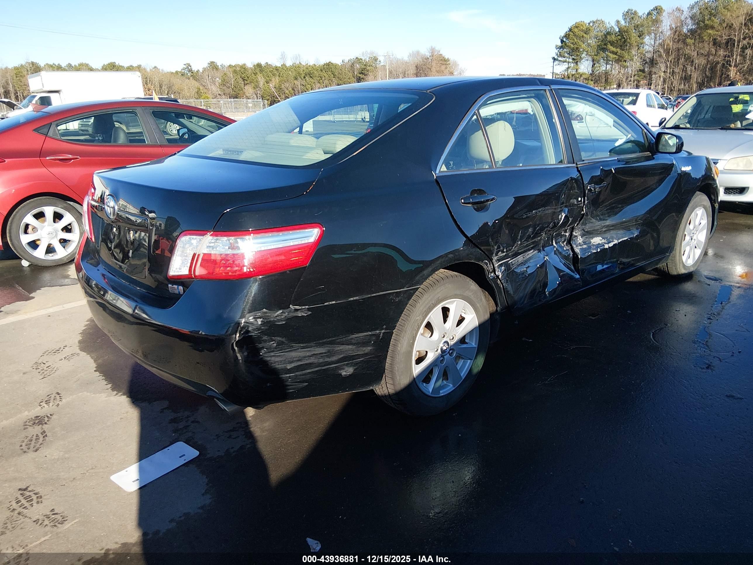 TOYOTA CAMRY image 4