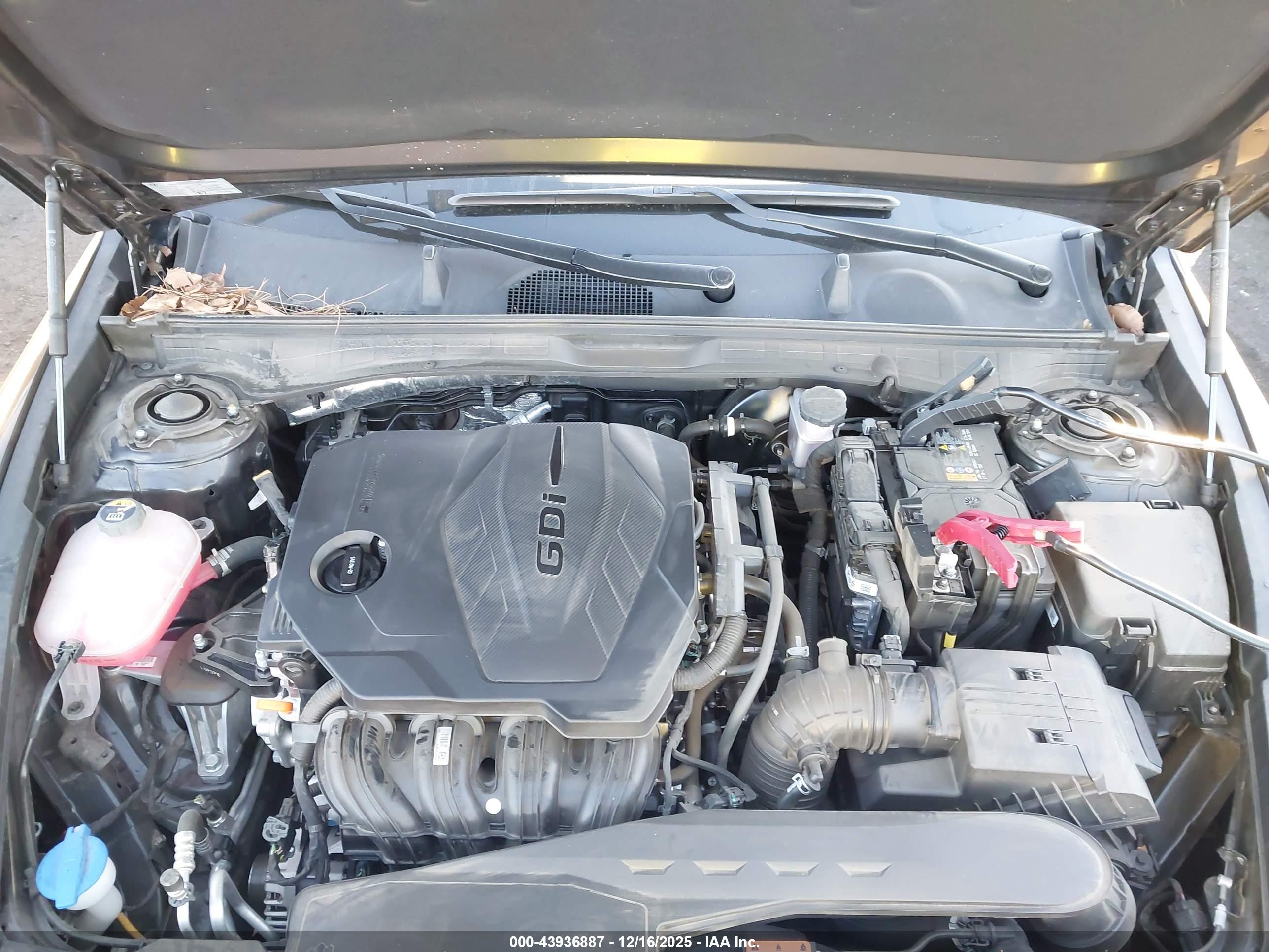 HYUNDAI SONATA image 10