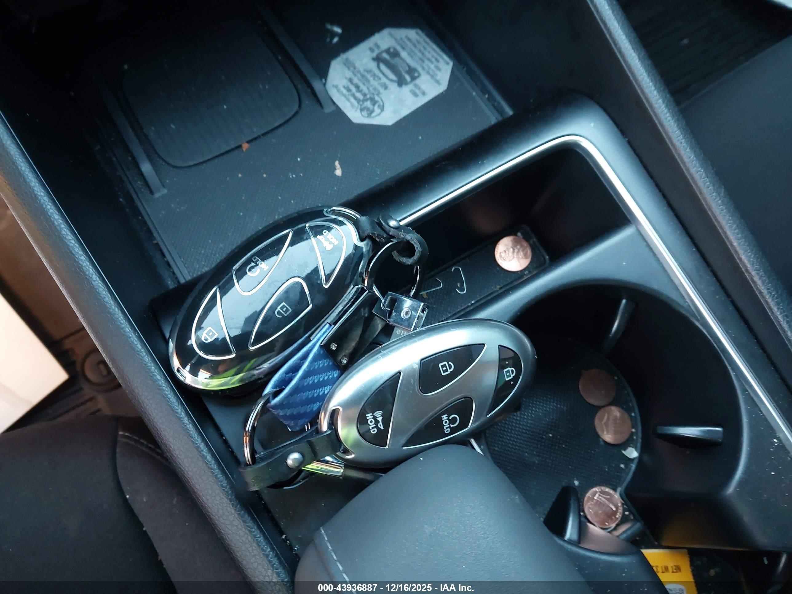HYUNDAI SONATA image 11