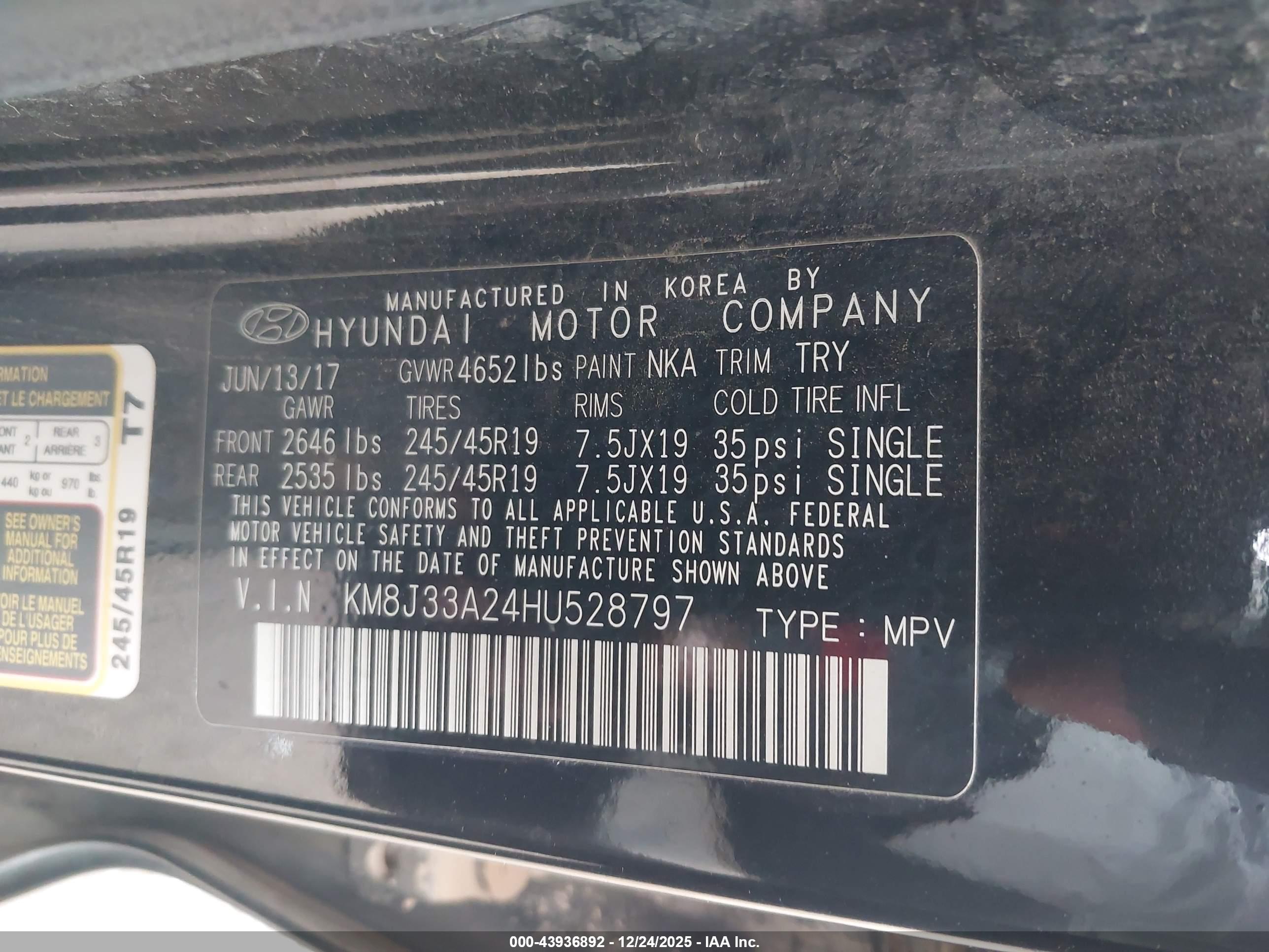 HYUNDAI TUCSON image 9
