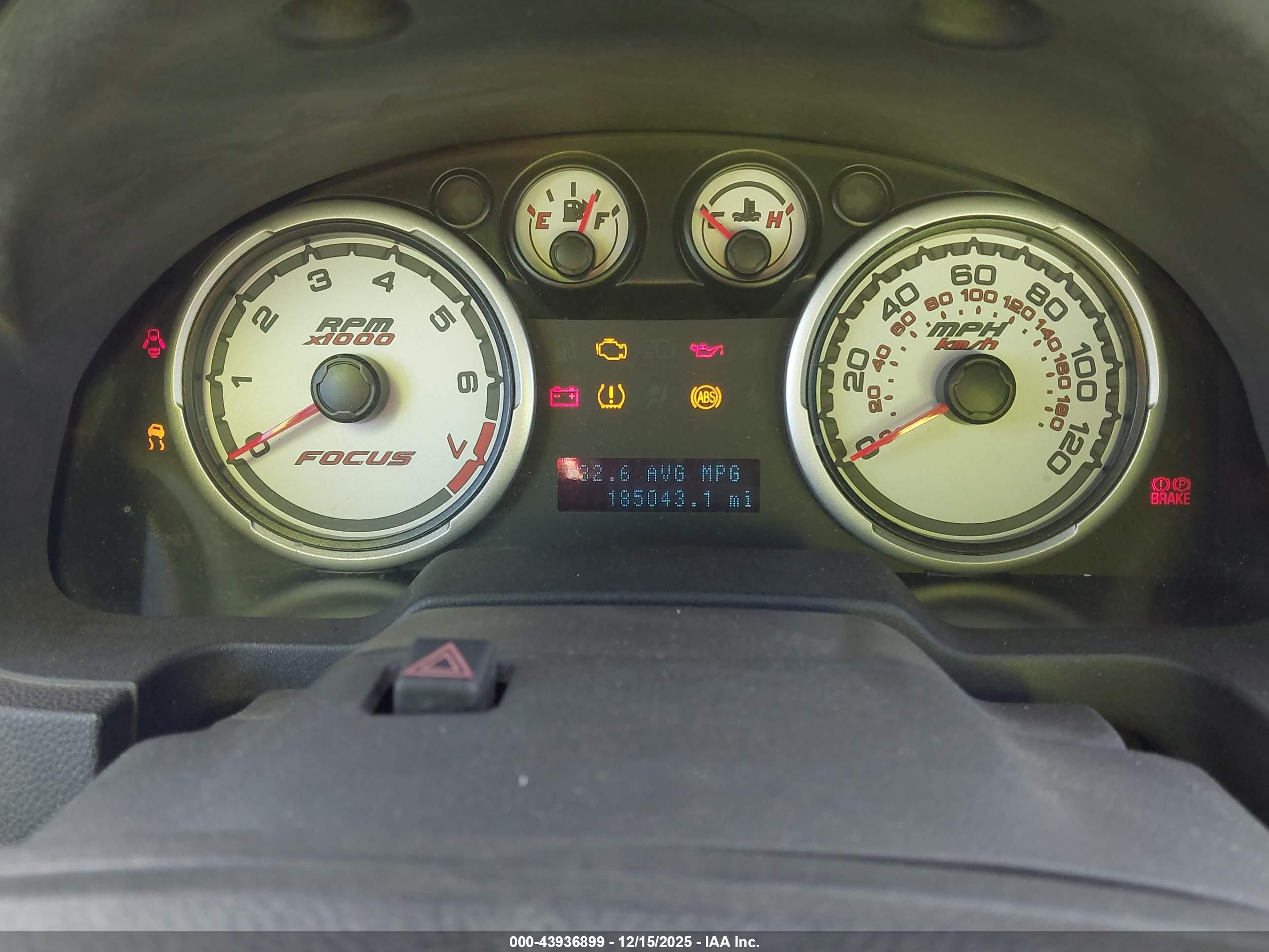 FORD FOCUS image 7