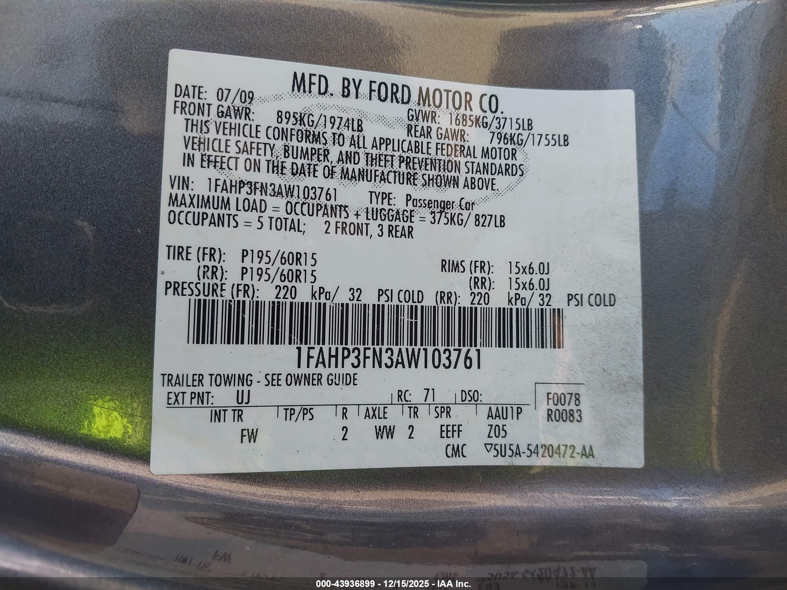FORD FOCUS image 9