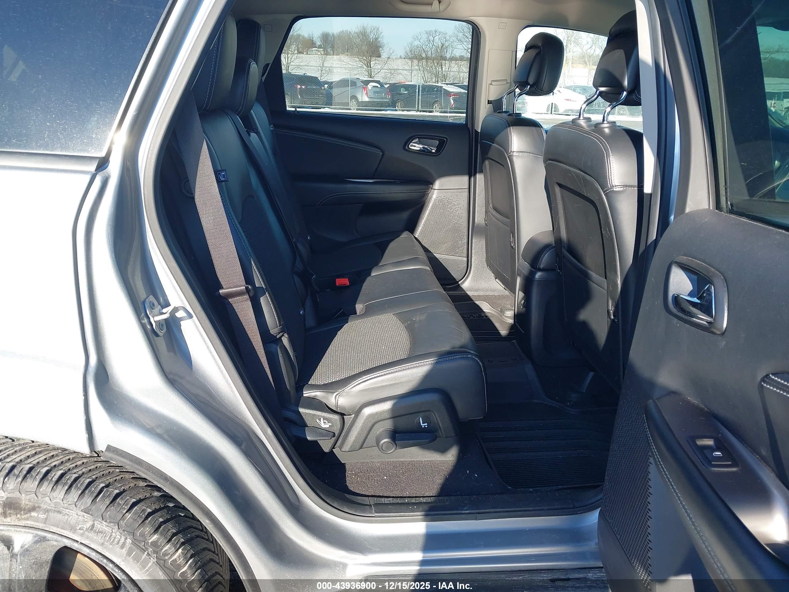 DODGE JOURNEY image 8