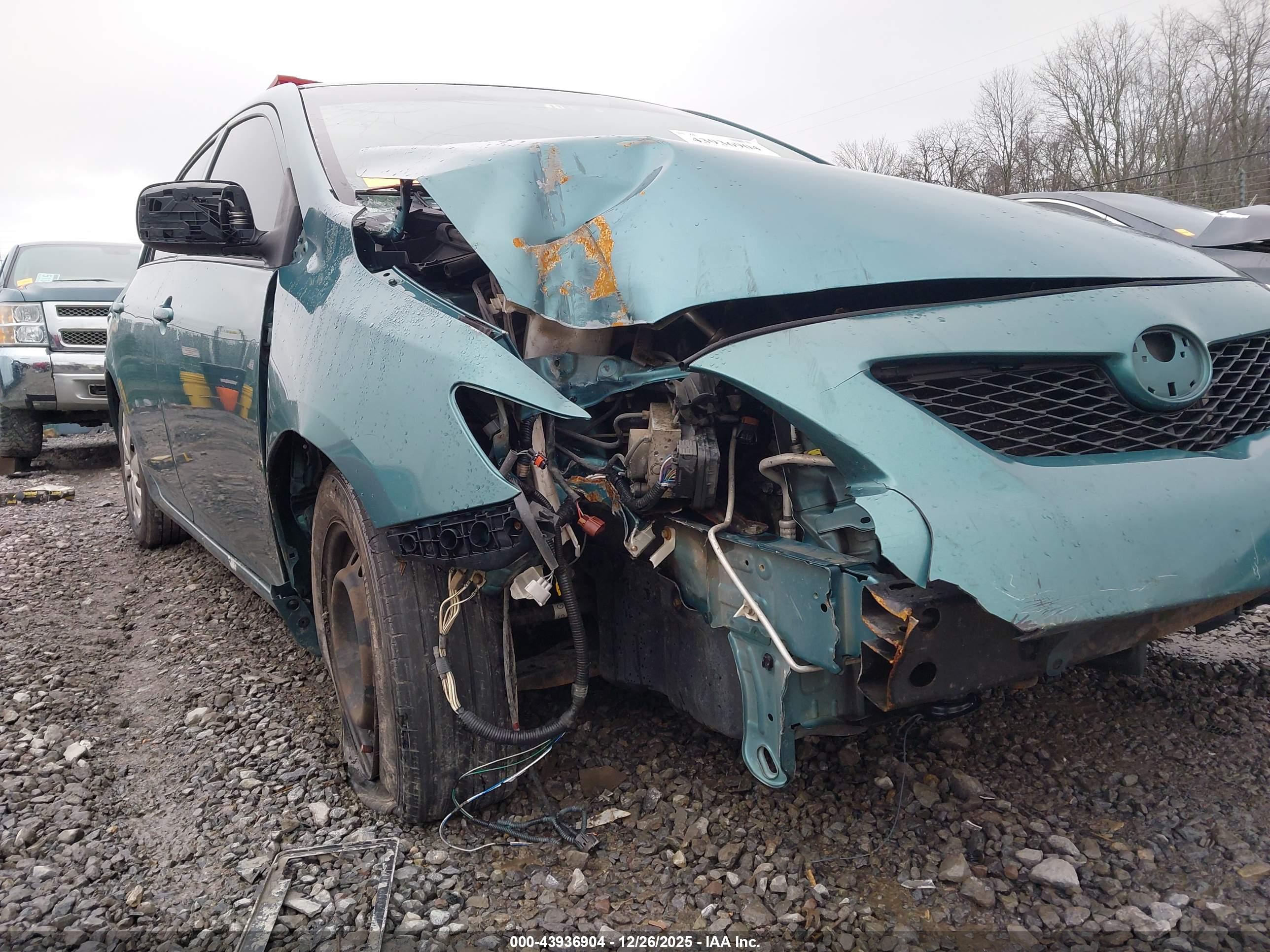TOYOTA COROLLA image 6