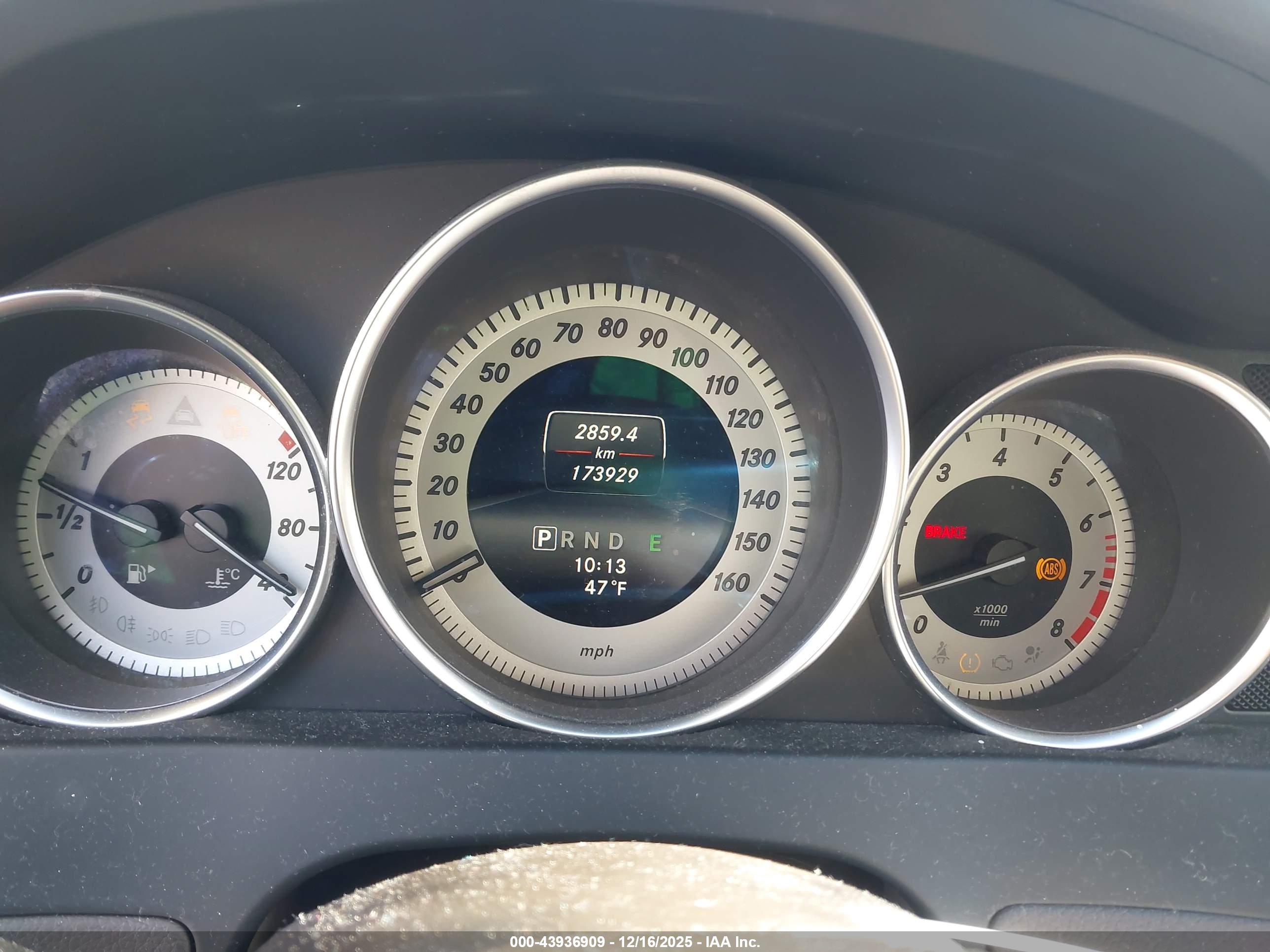 MERCEDES-BENZ C image 7