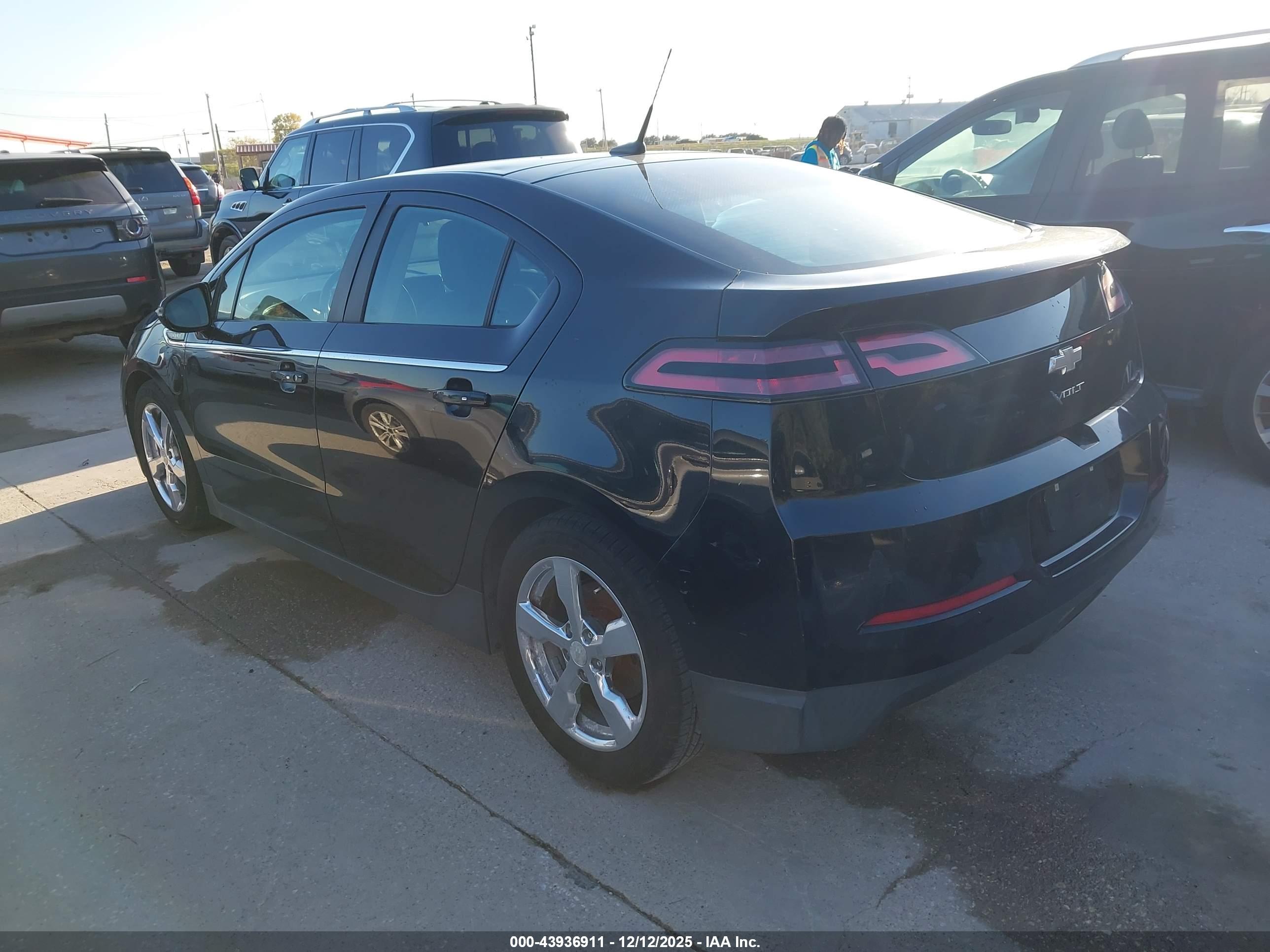 CHEVROLET VOLT image 3