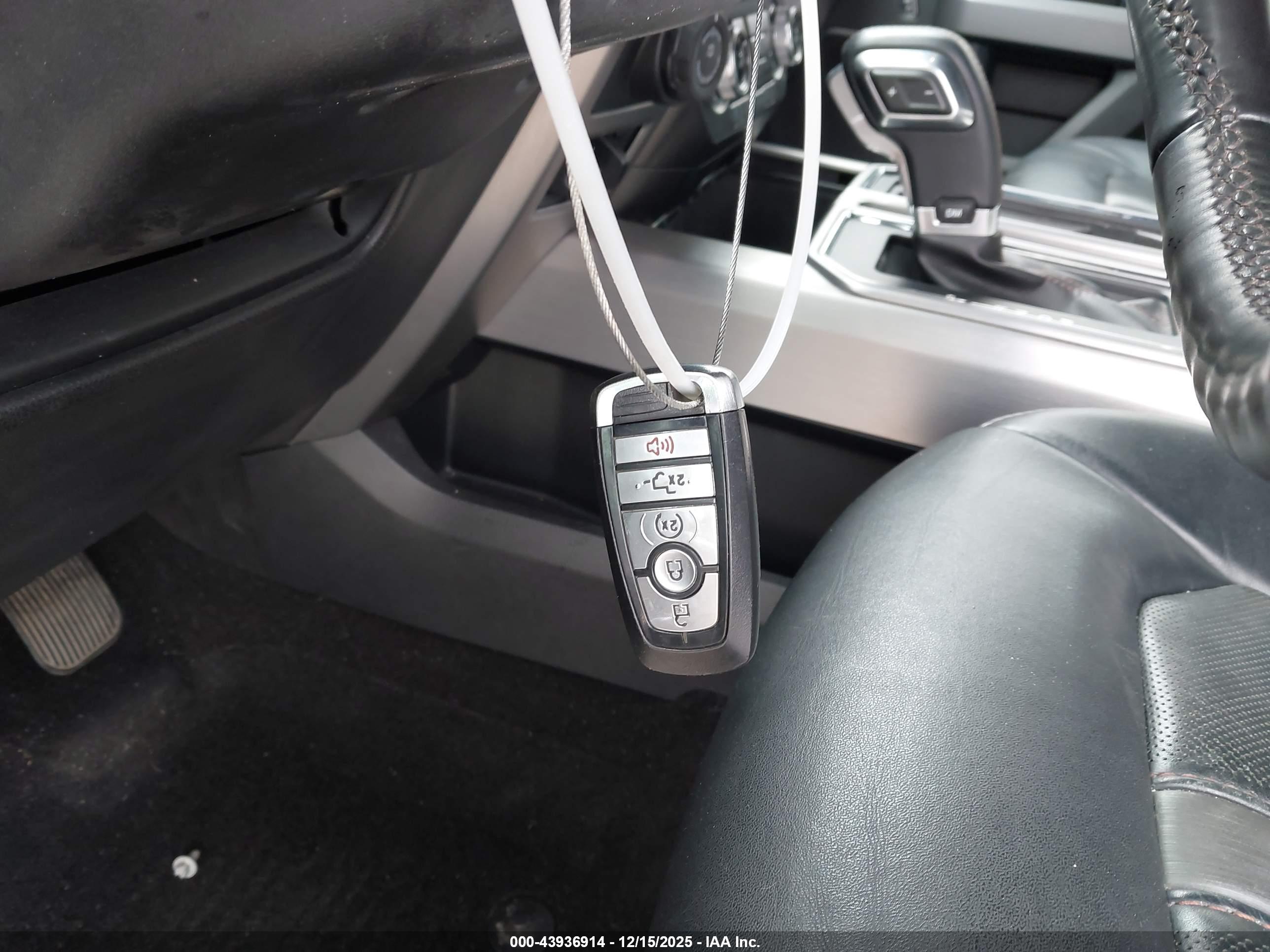 FORD F-150 image 11