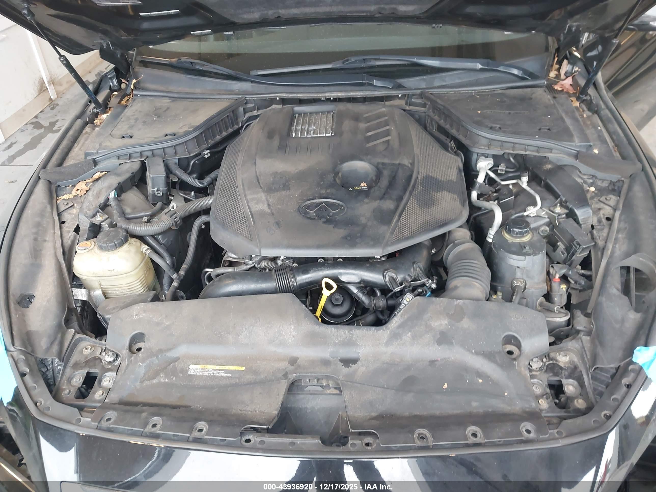 INFINITI Q50 image 10