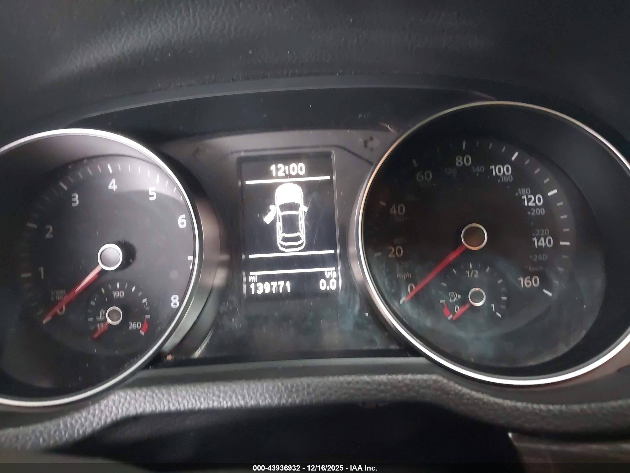 VOLKSWAGEN PASSAT image 7