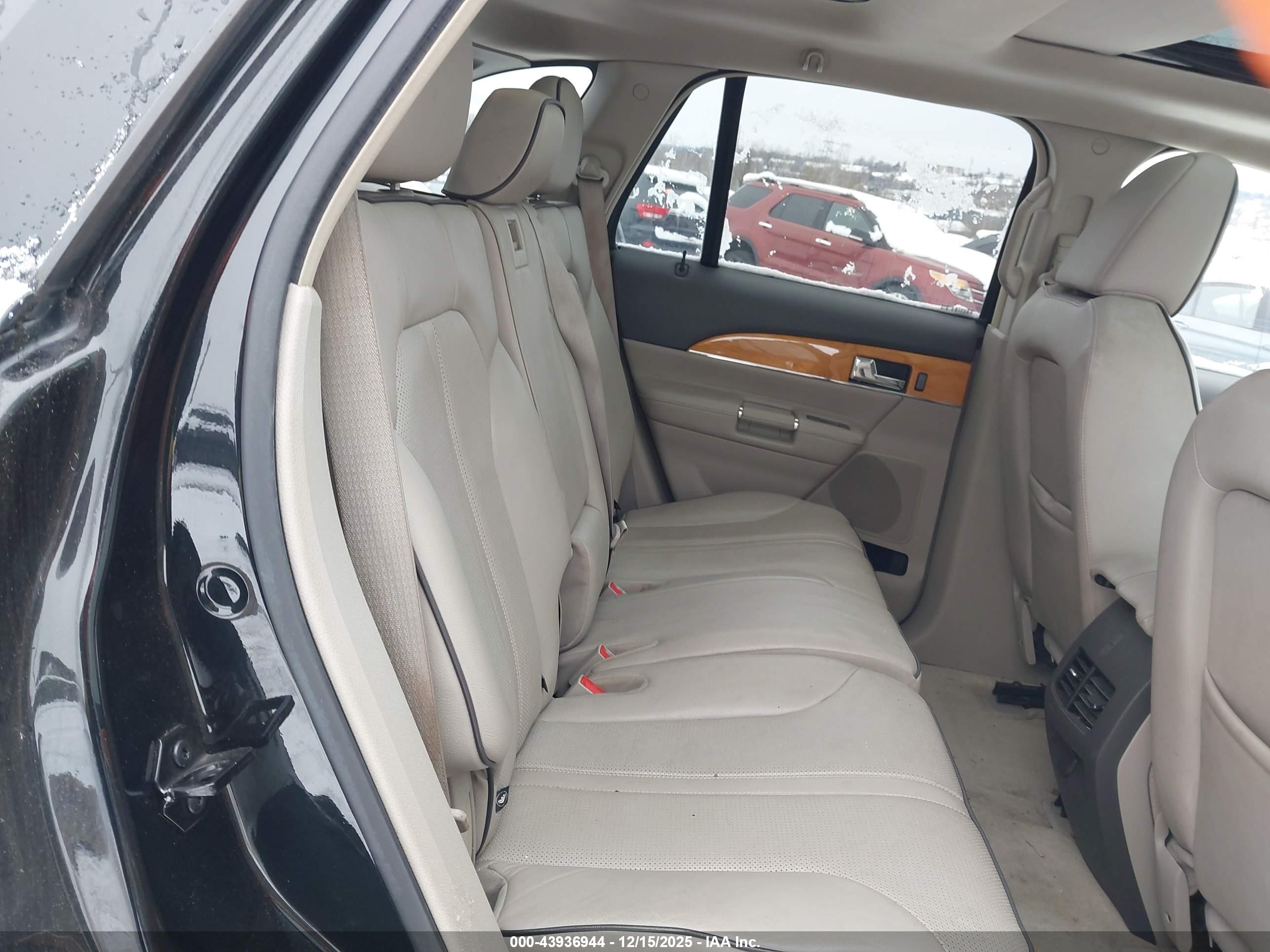 LINCOLN MKX image 8