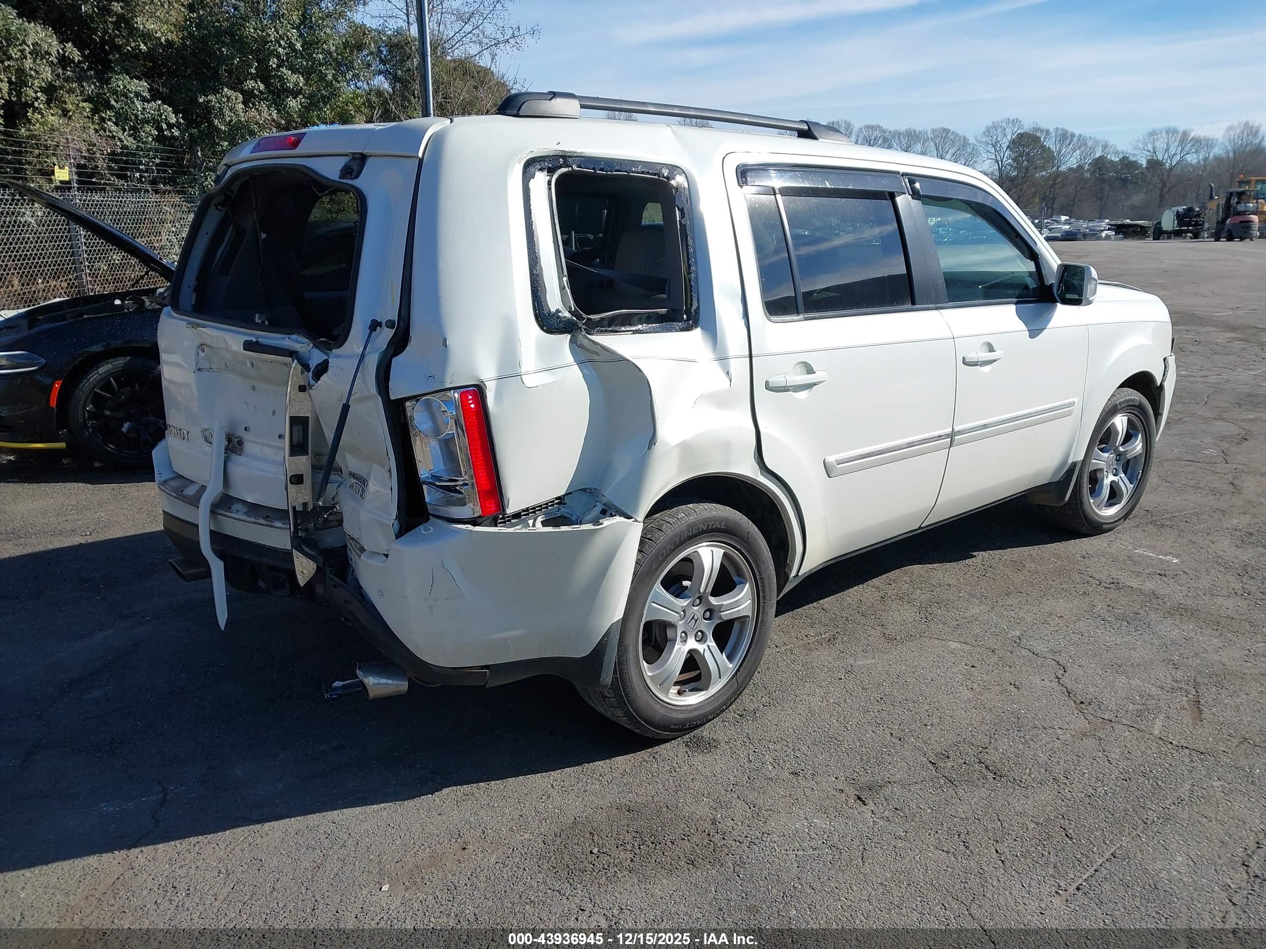 HONDA PILOT image 4