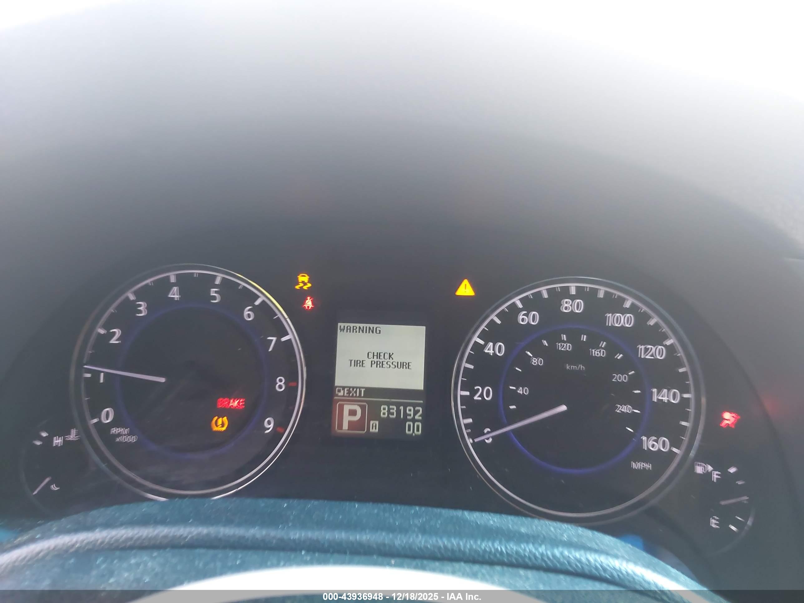 INFINITI G37X image 7