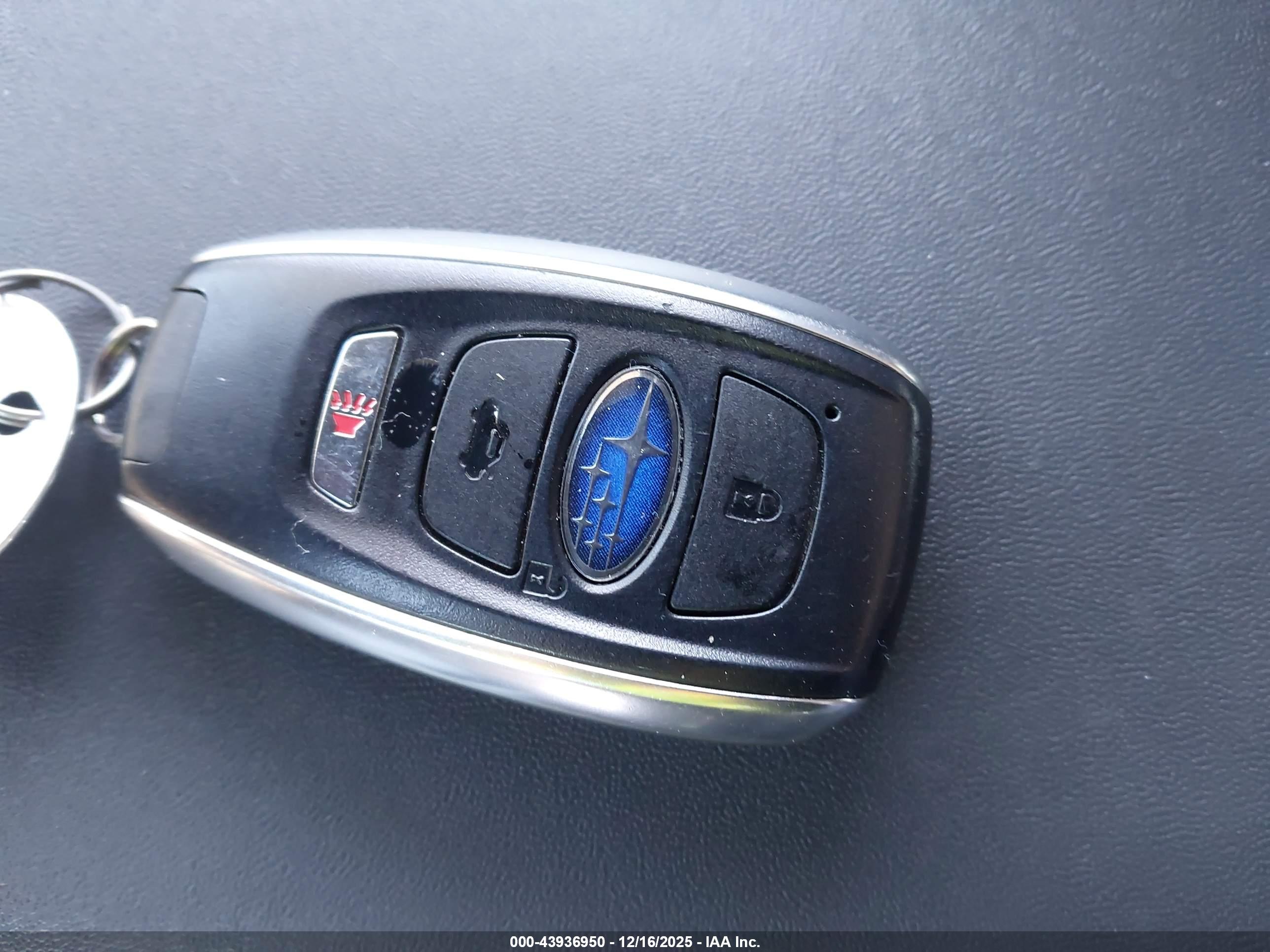 SUBARU OUTBACK image 11