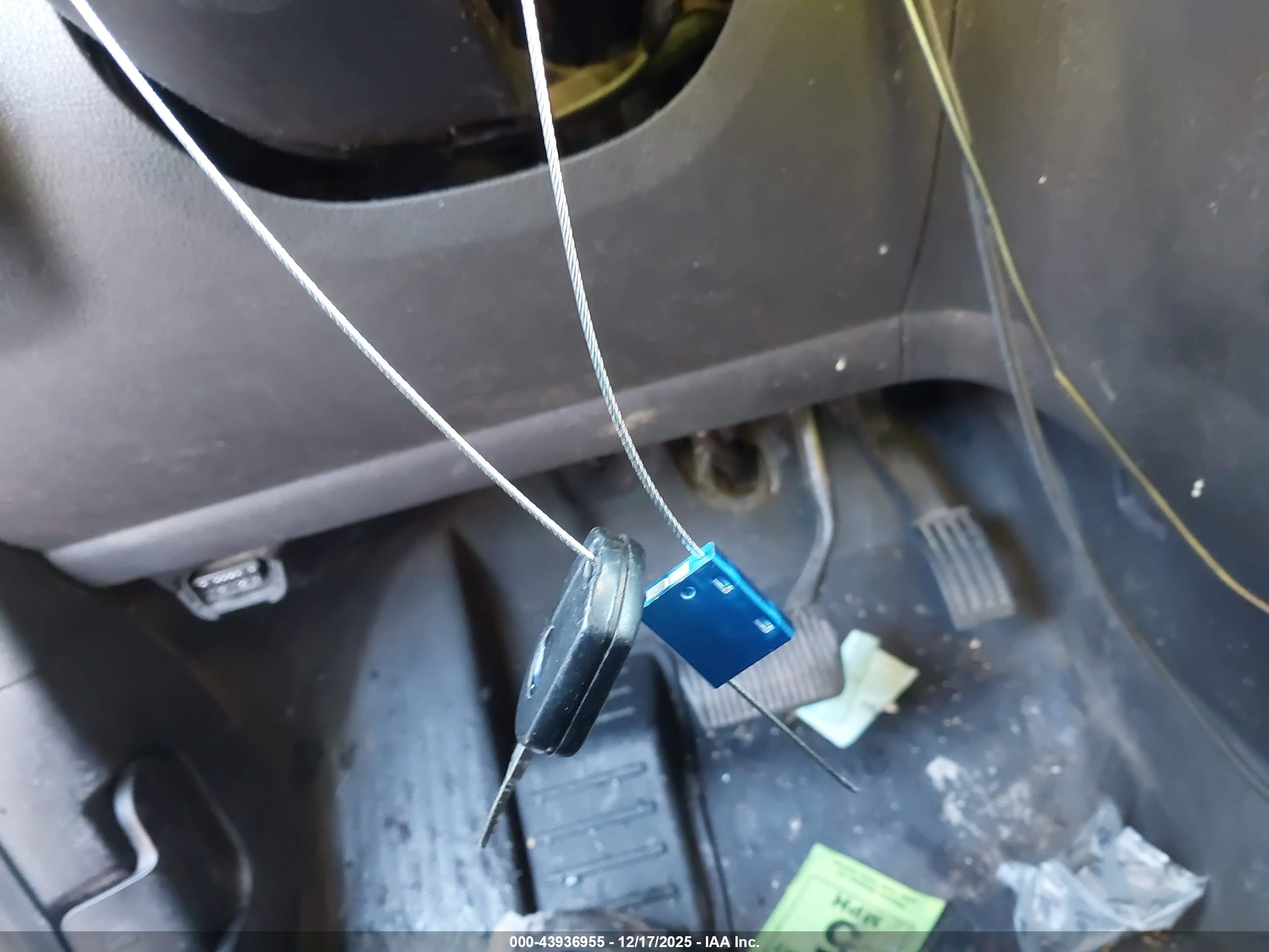 FORD TRANSIT image 11