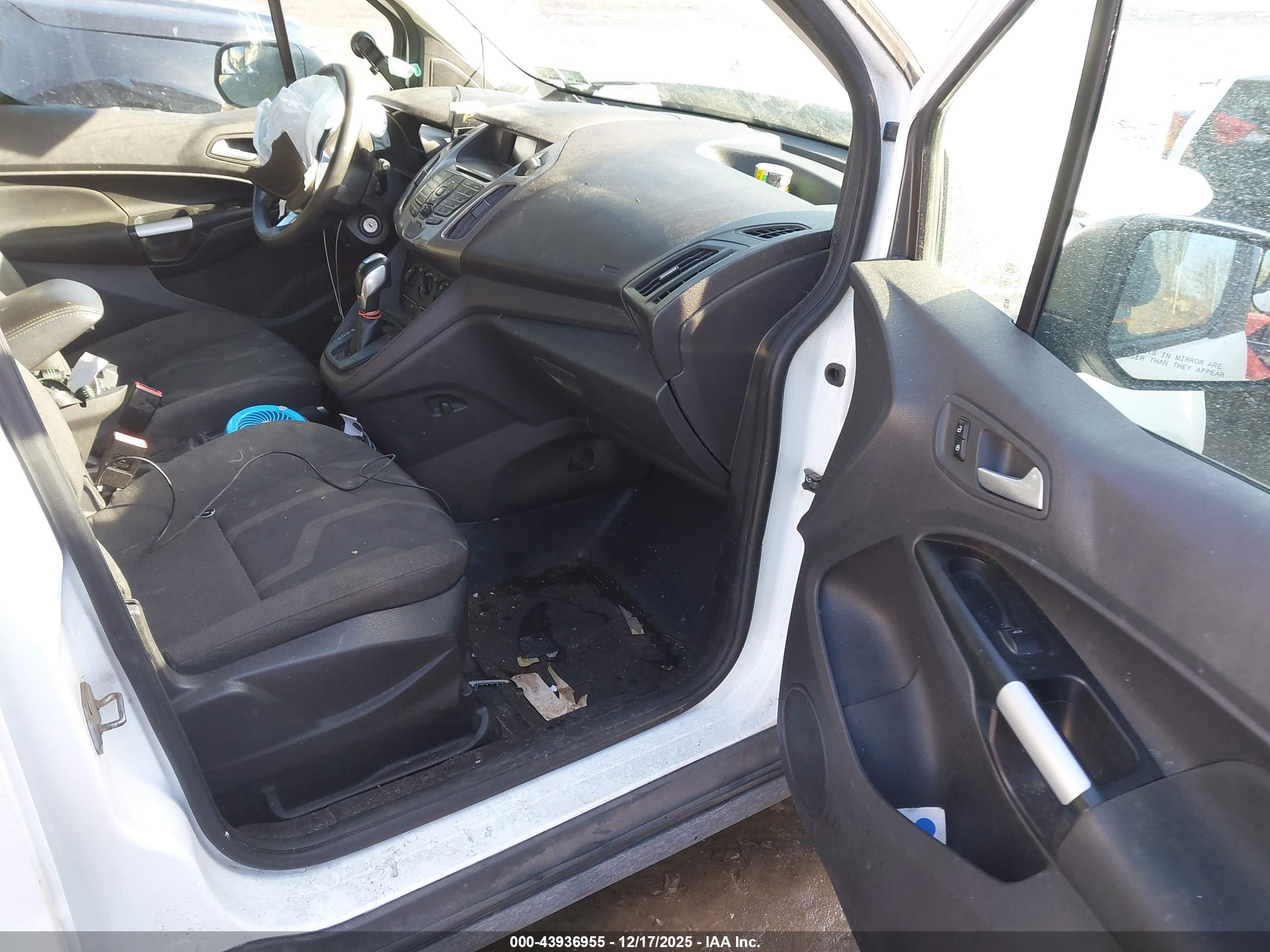 FORD TRANSIT image 5
