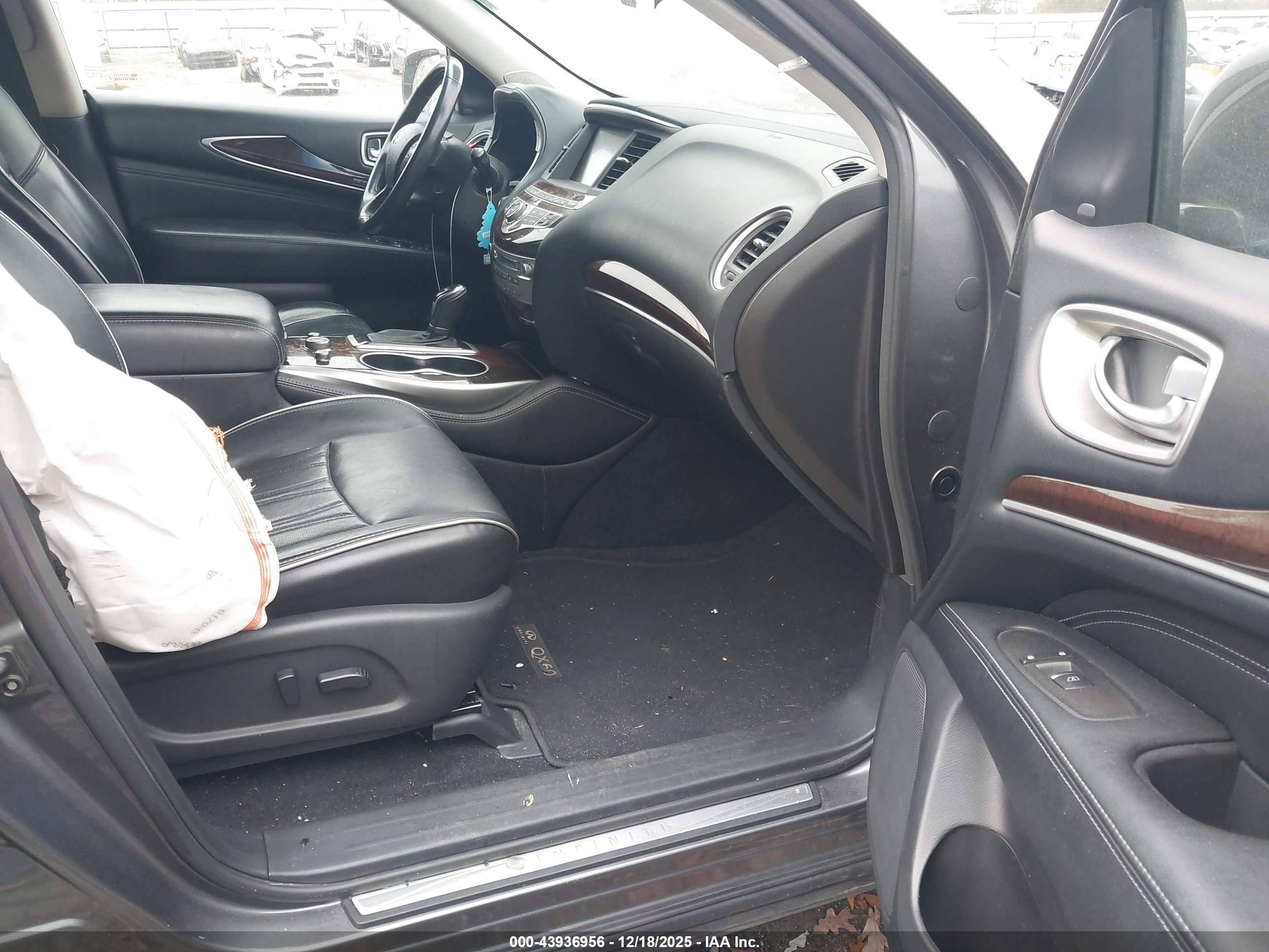 INFINITI QX60 image 5