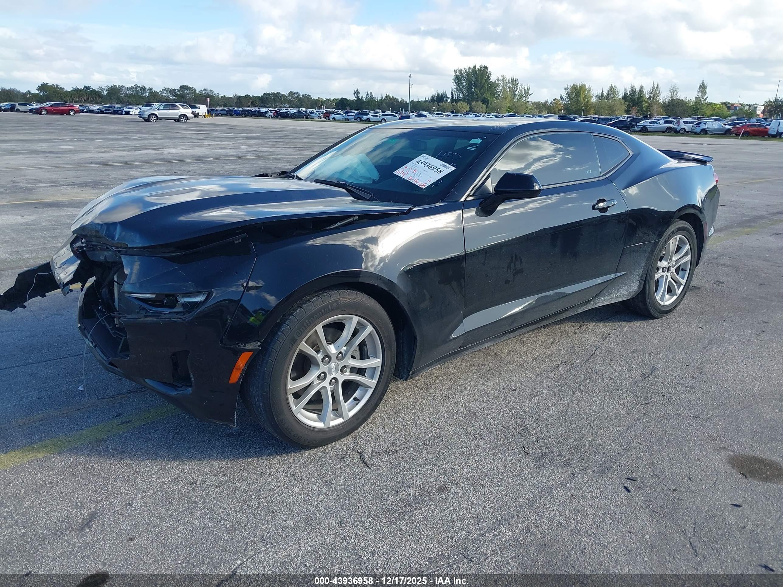 CHEVROLET CAMARO image 2