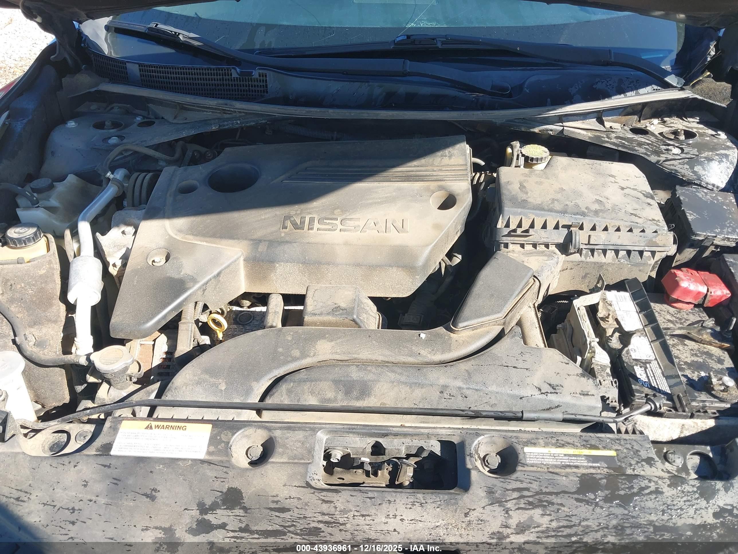 NISSAN ALTIMA image 10