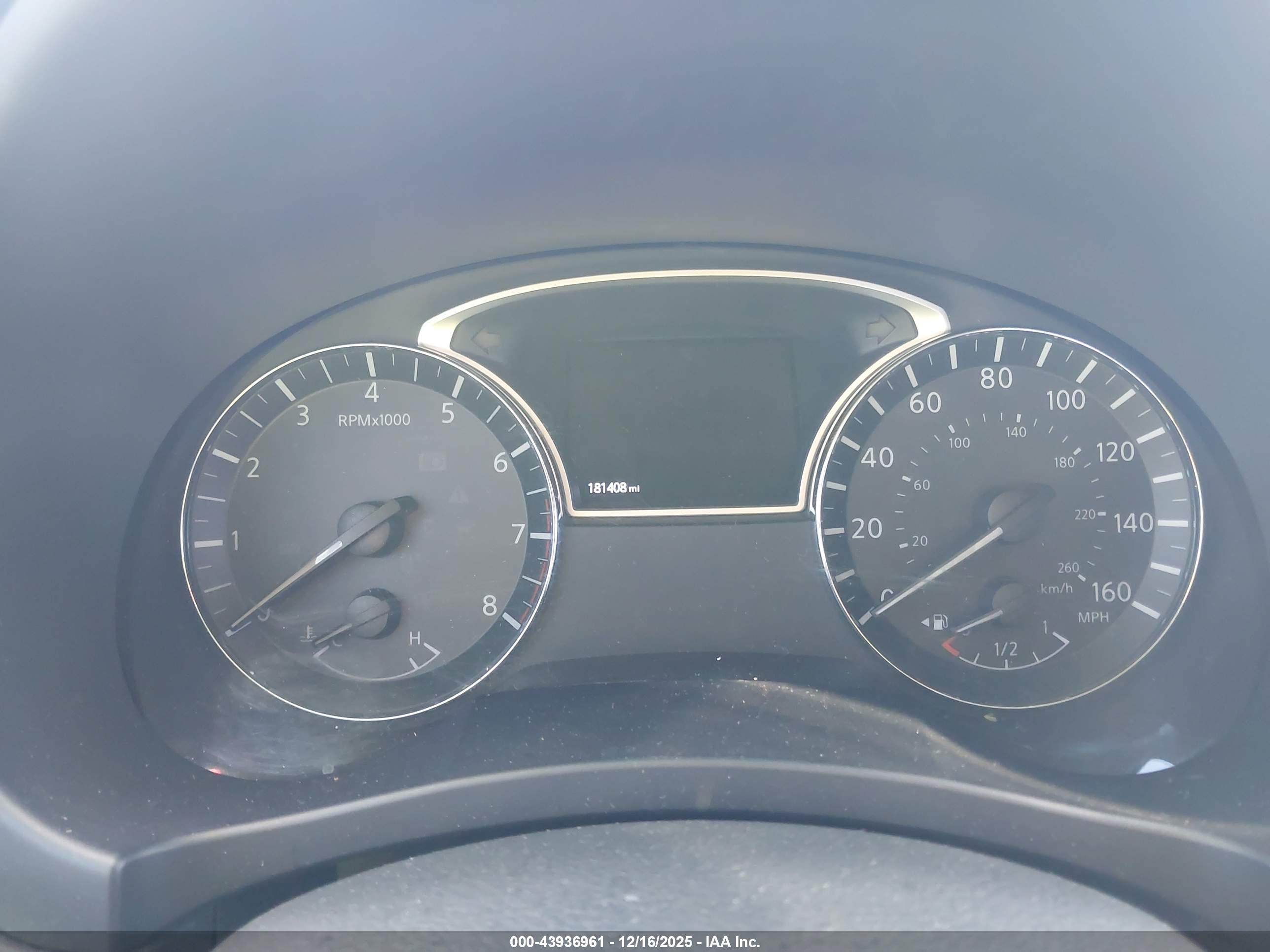 NISSAN ALTIMA image 7