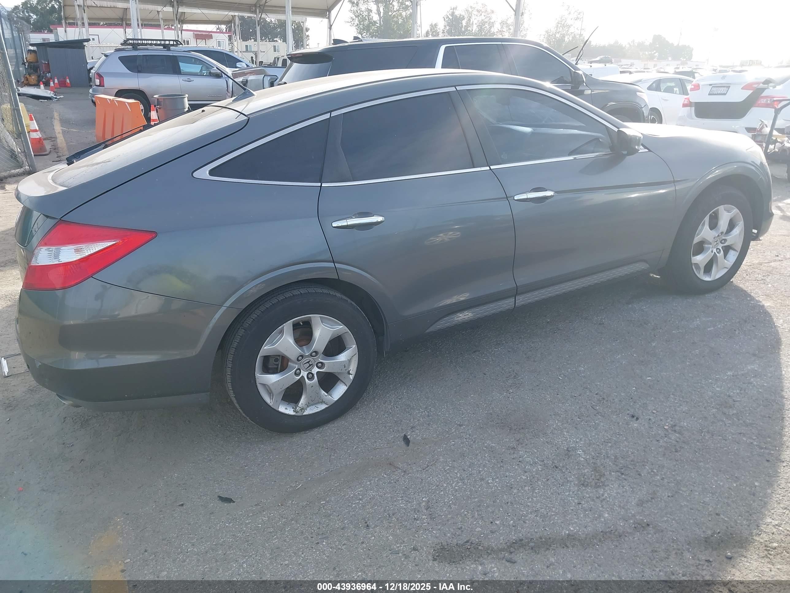 HONDA ACCORD image 4