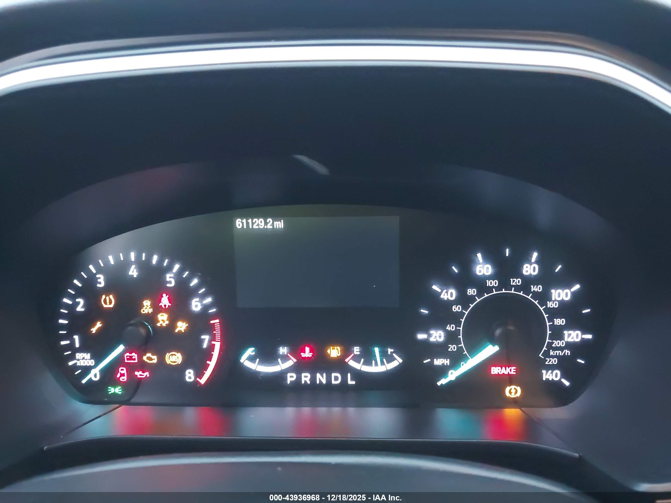 FORD ESCAPE image 7