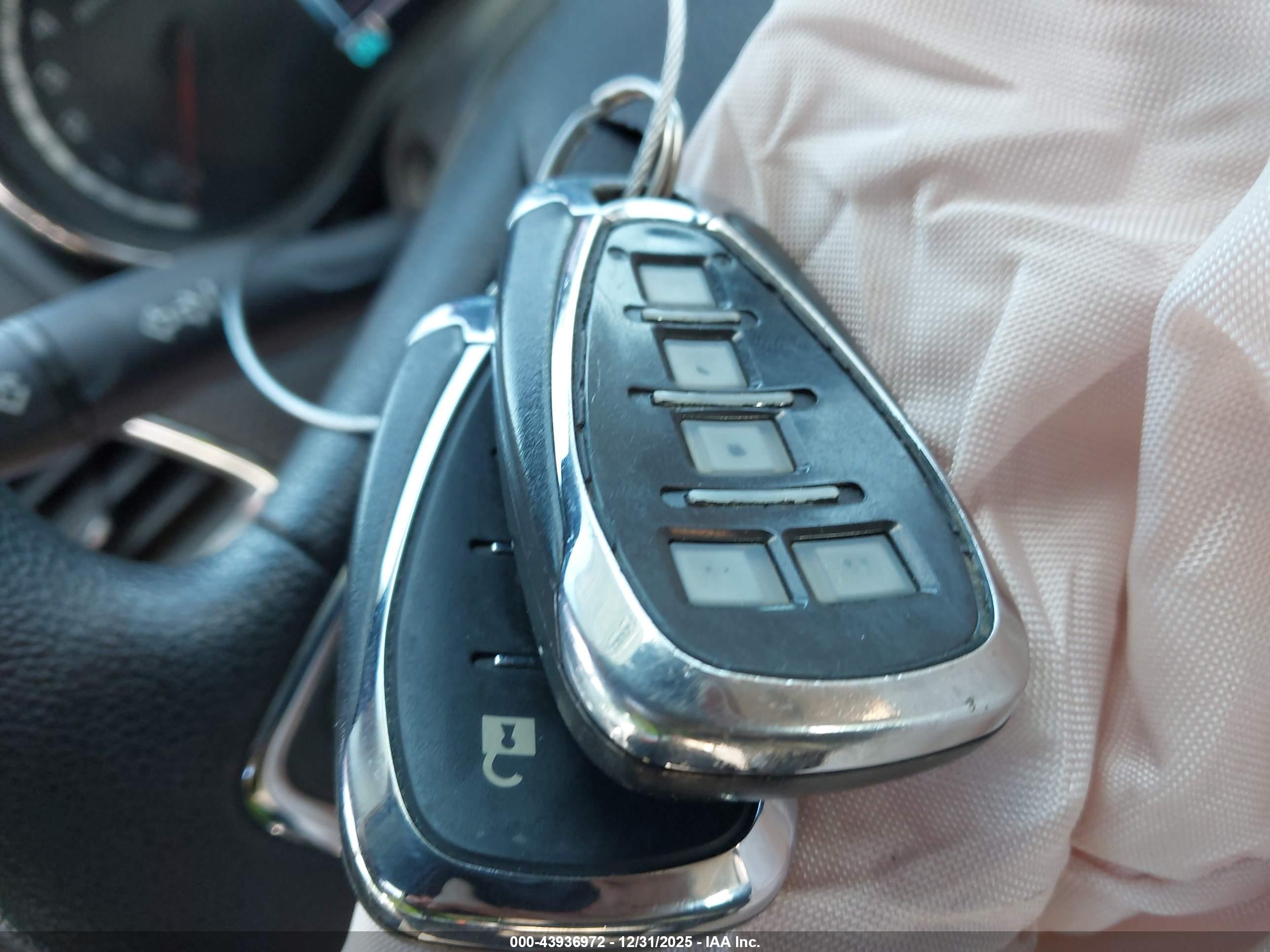 CHEVROLET CRUZE image 11