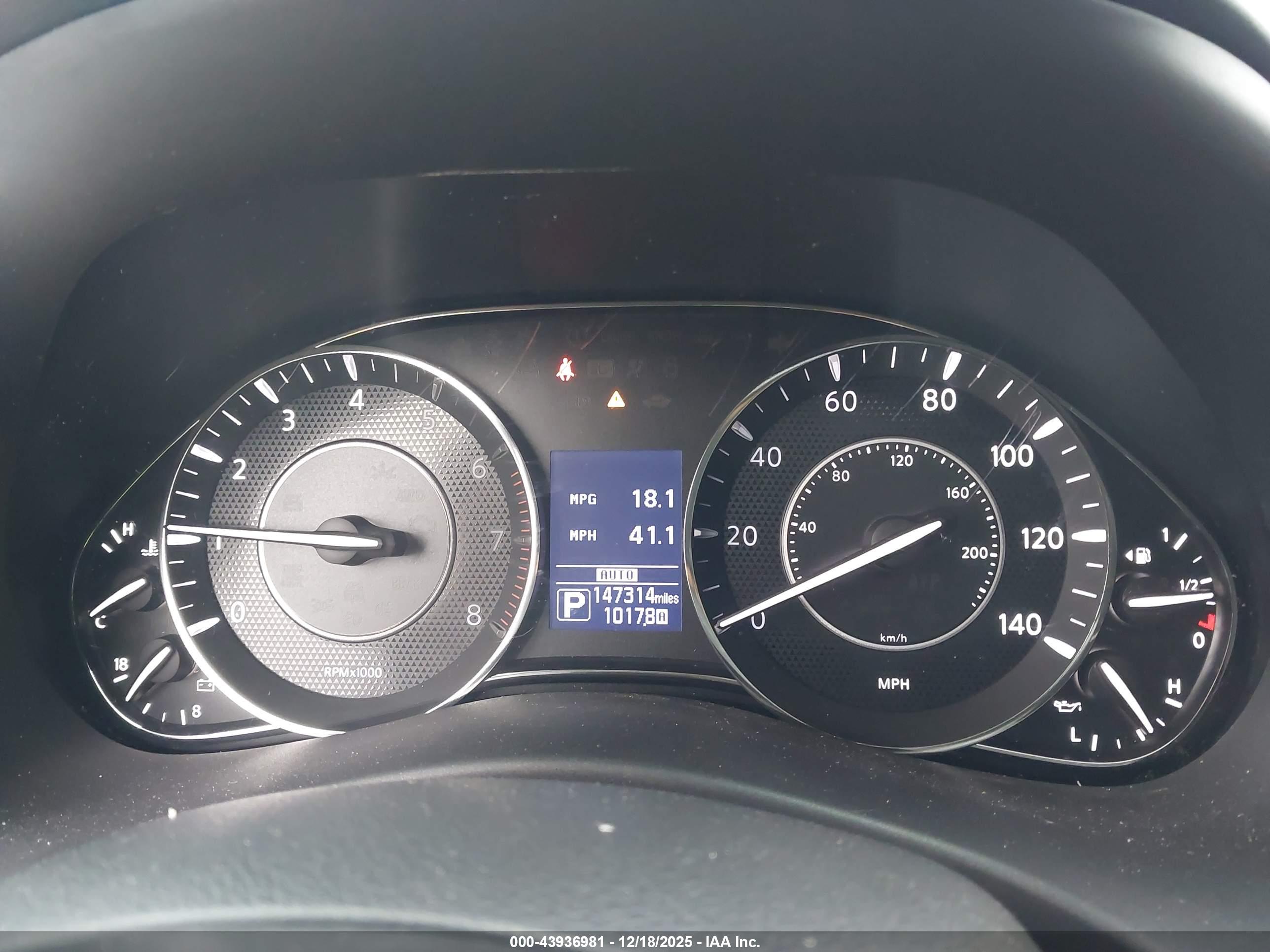 NISSAN ARMADA image 7
