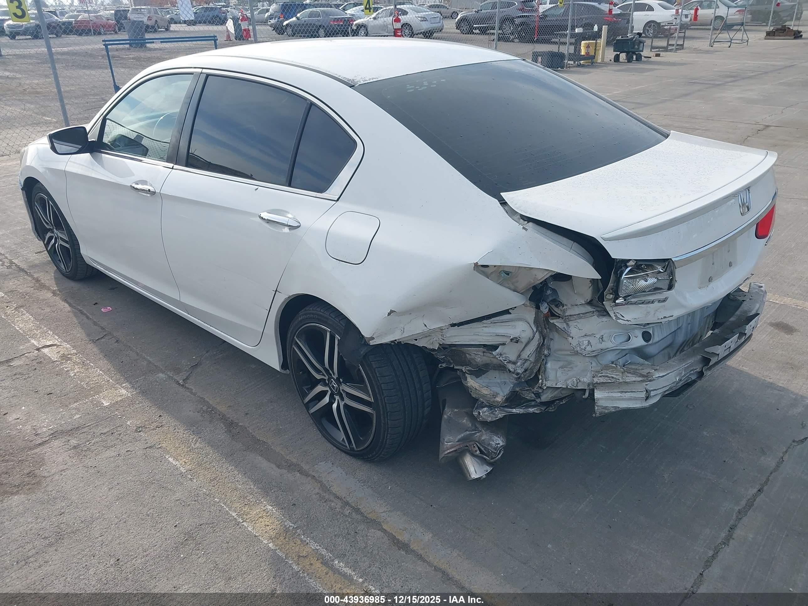 HONDA ACCORD image 3