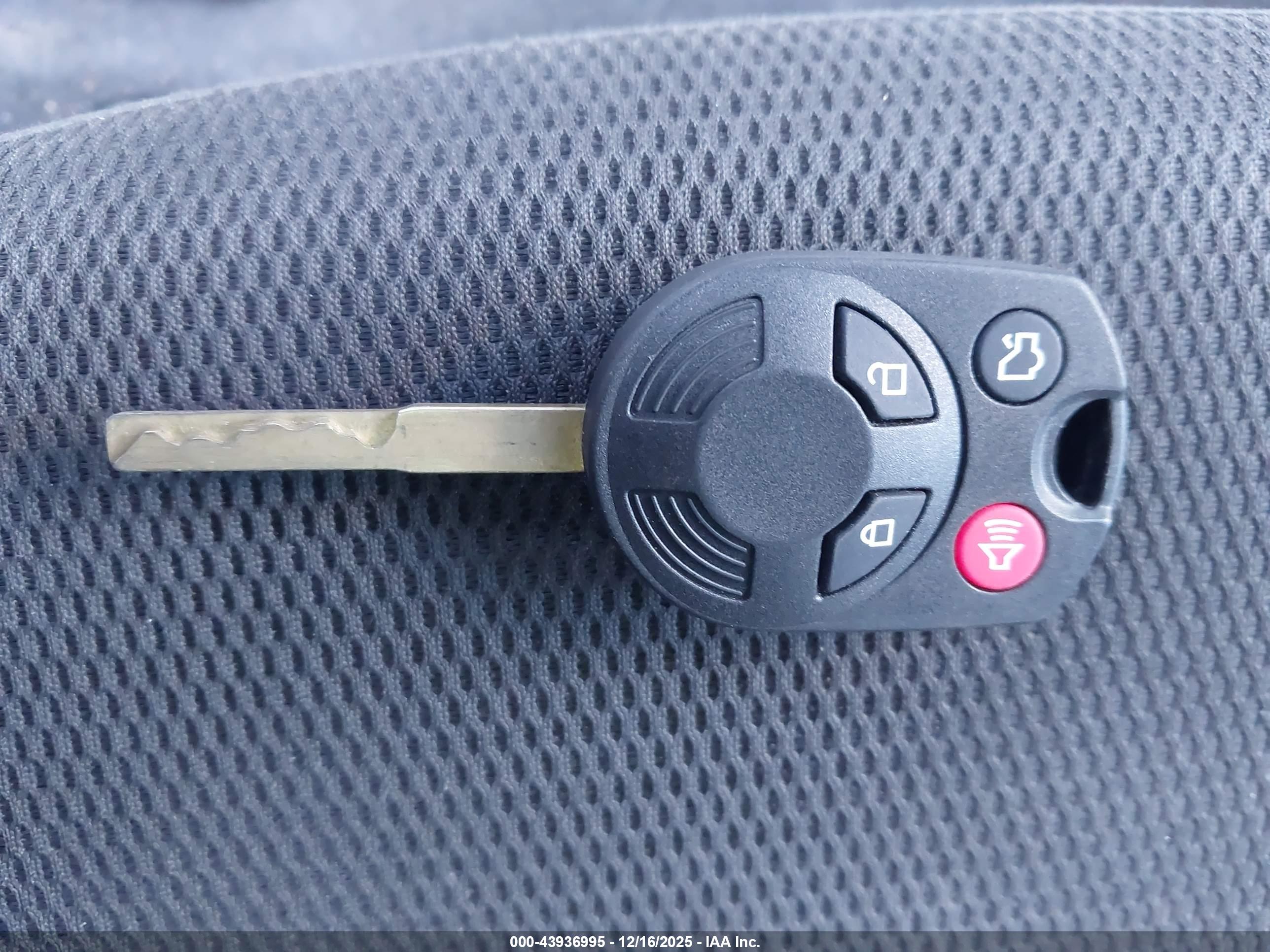 FORD FOCUS image 11