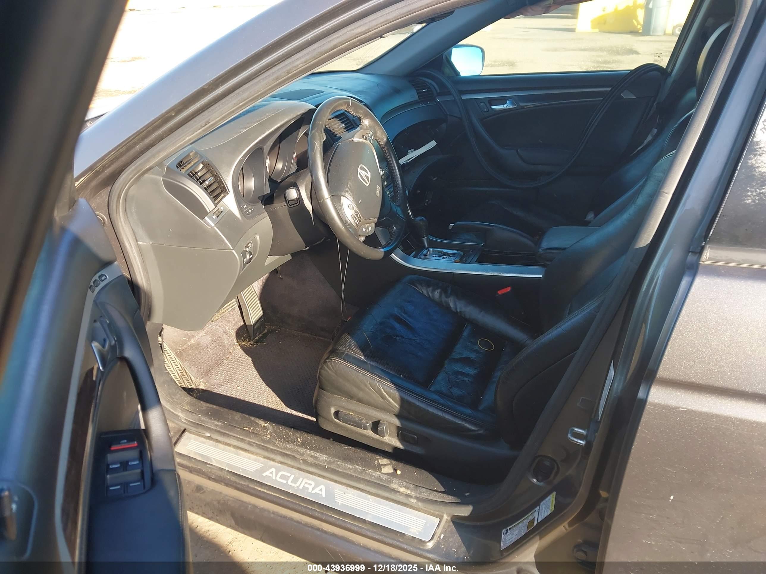 ACURA TL image 5