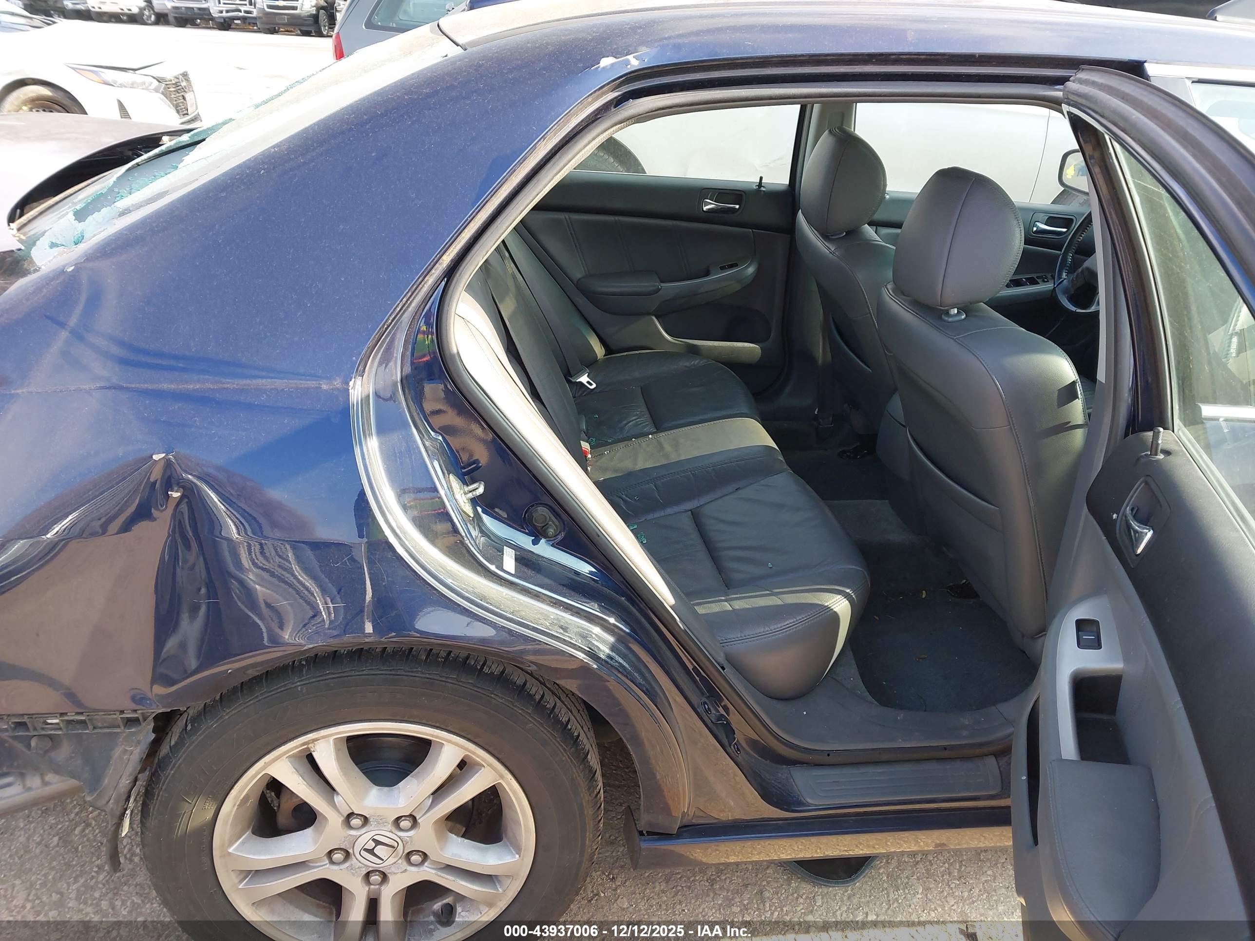 HONDA ACCORD image 8