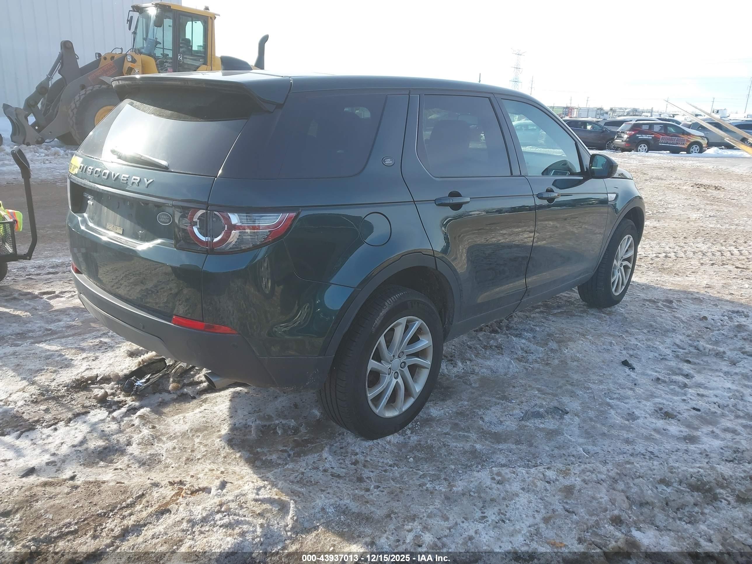 LAND ROVER image 4