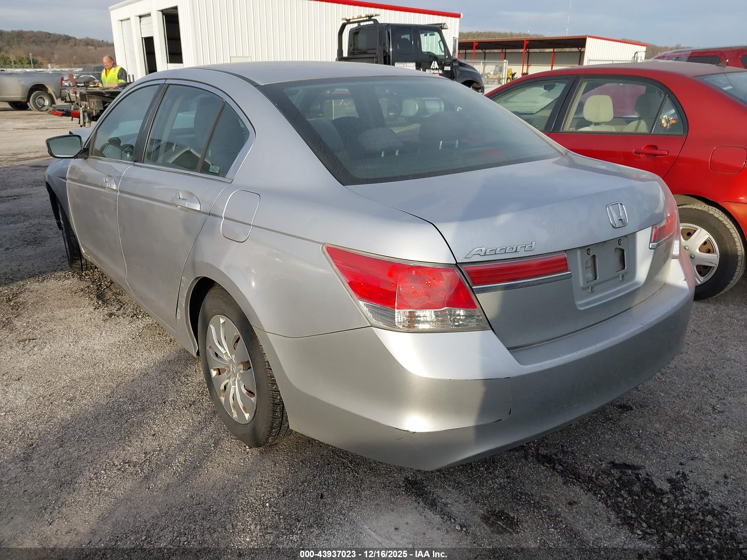 HONDA ACCORD image 3