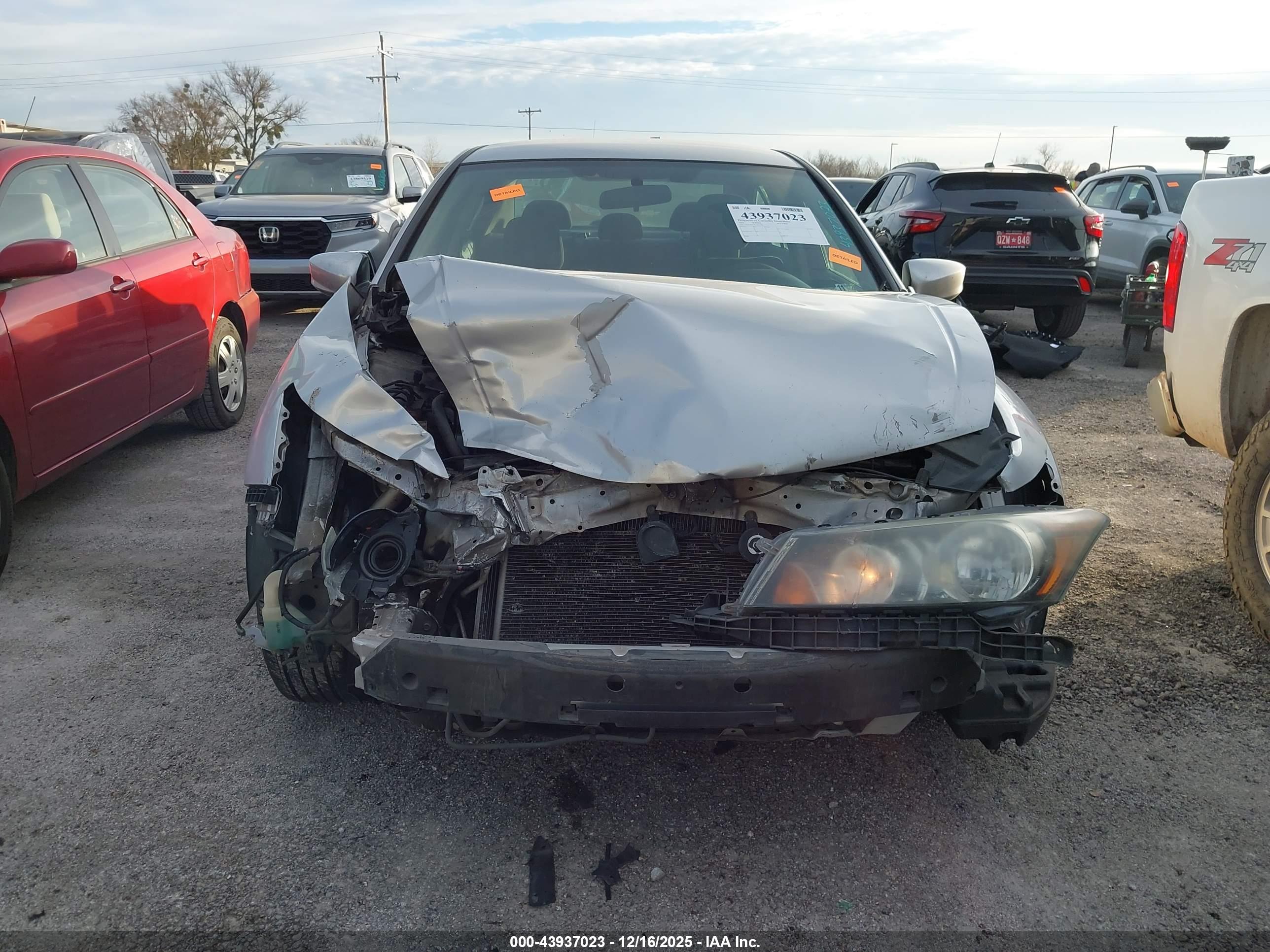 HONDA ACCORD image 6