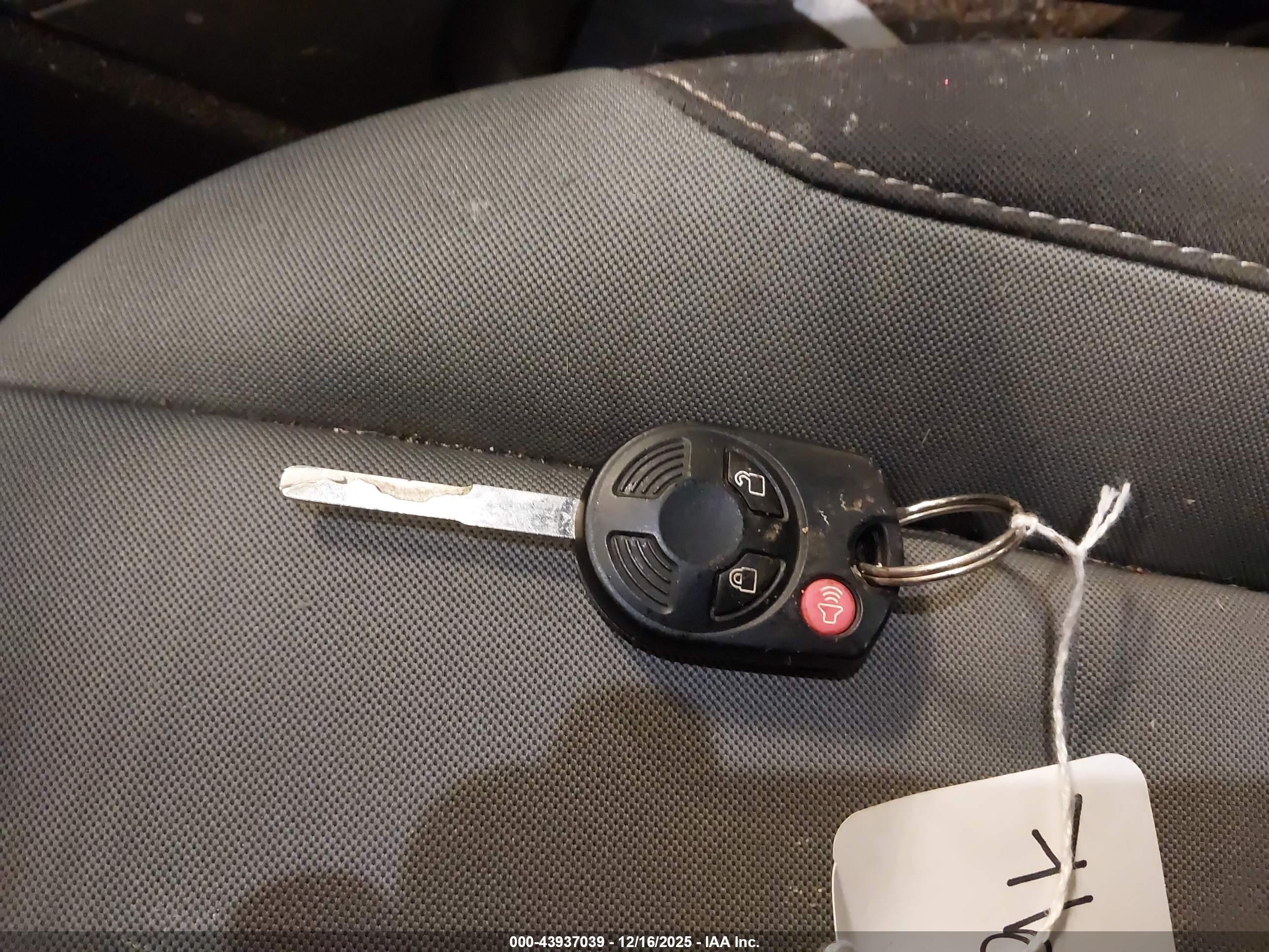 FORD ESCAPE image 11