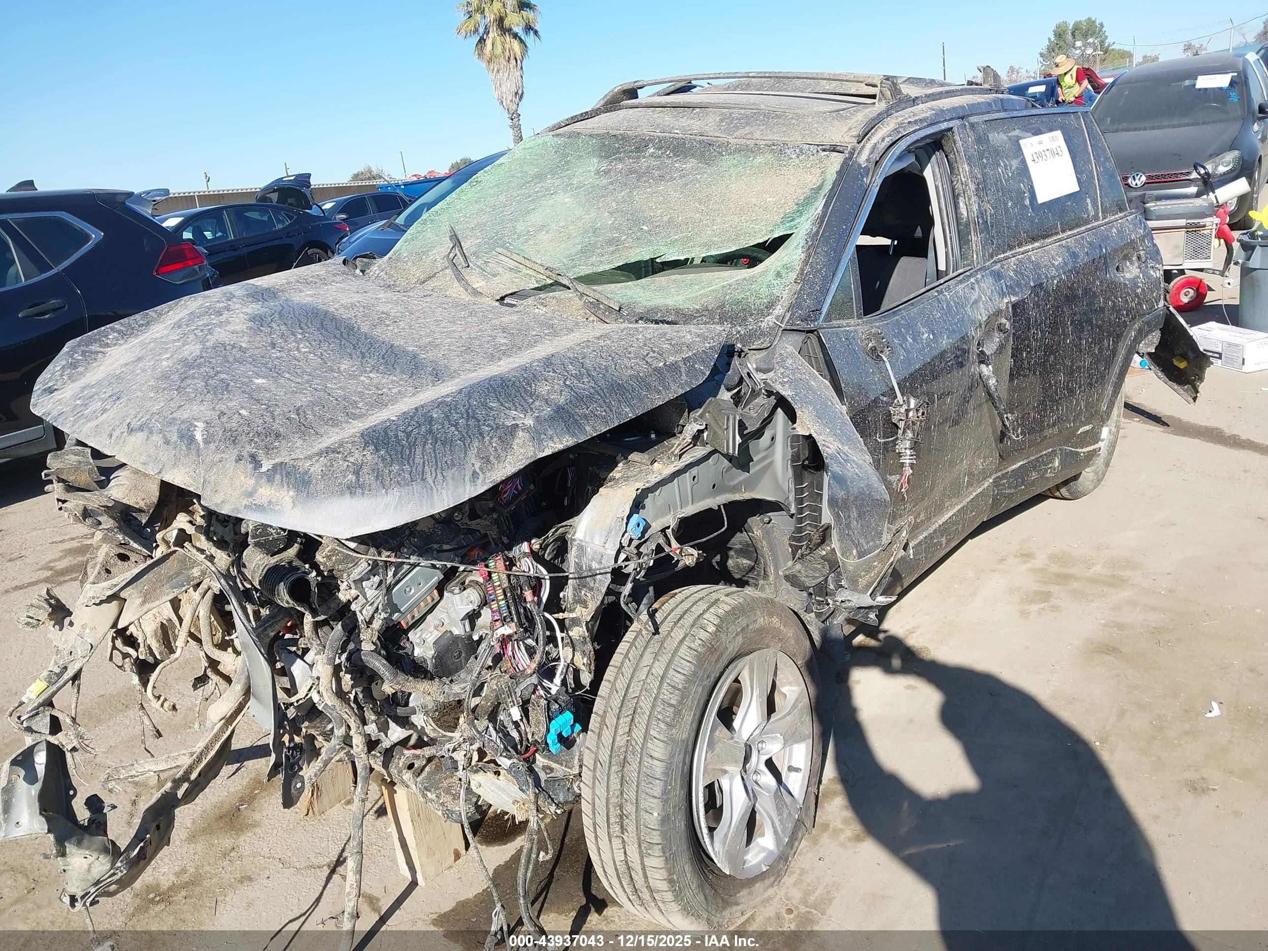 TOYOTA RAV4 image 6