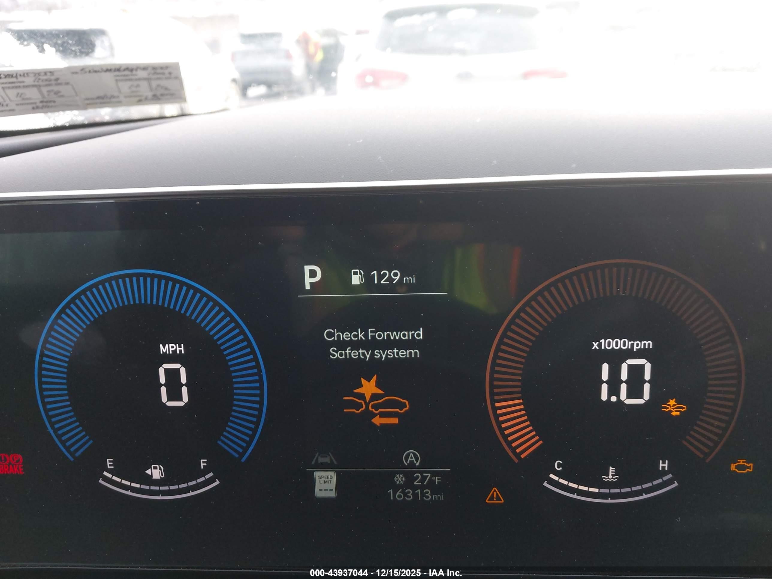 HYUNDAI TUCSON image 7