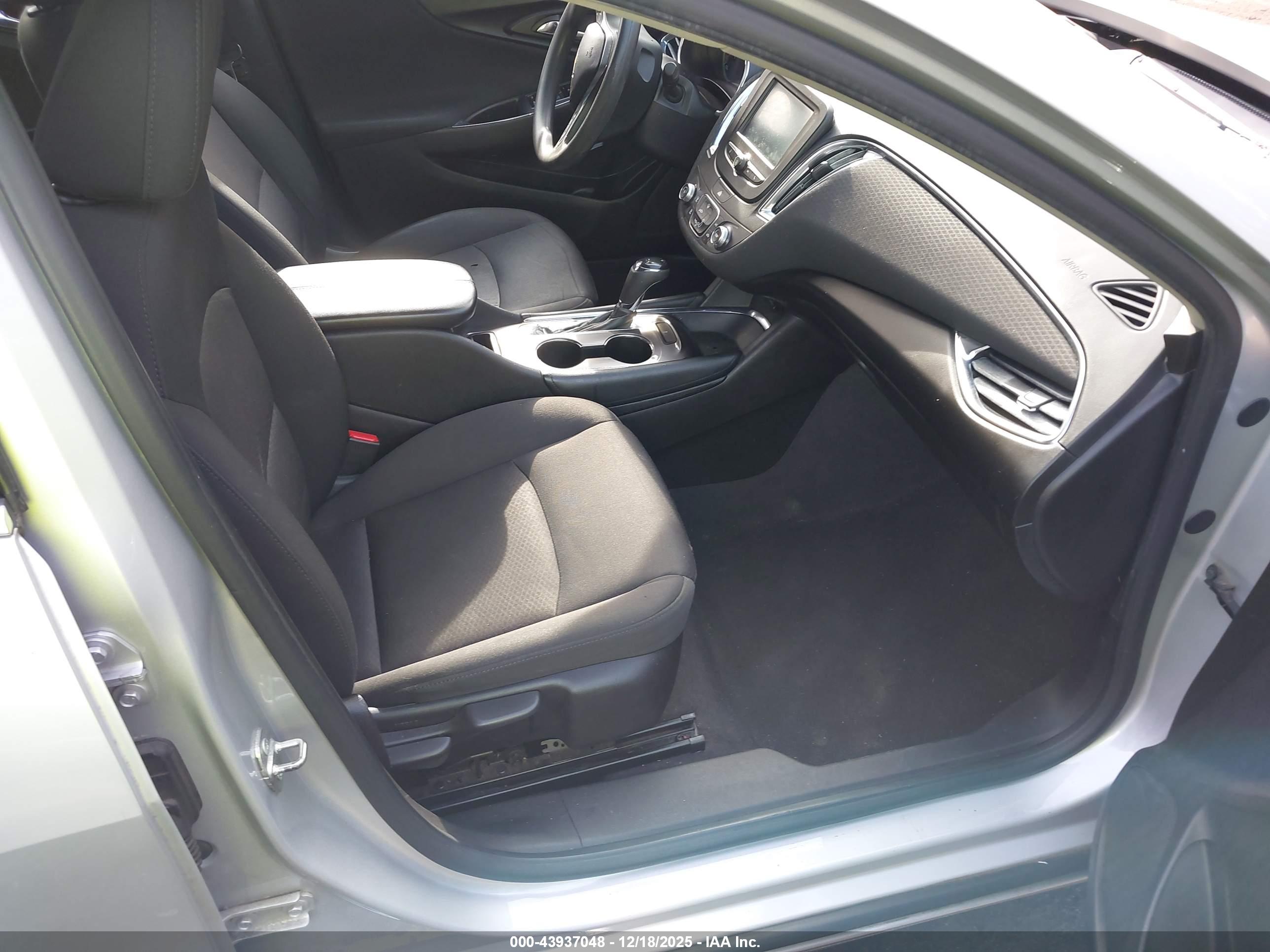 CHEVROLET MALIBU image 5