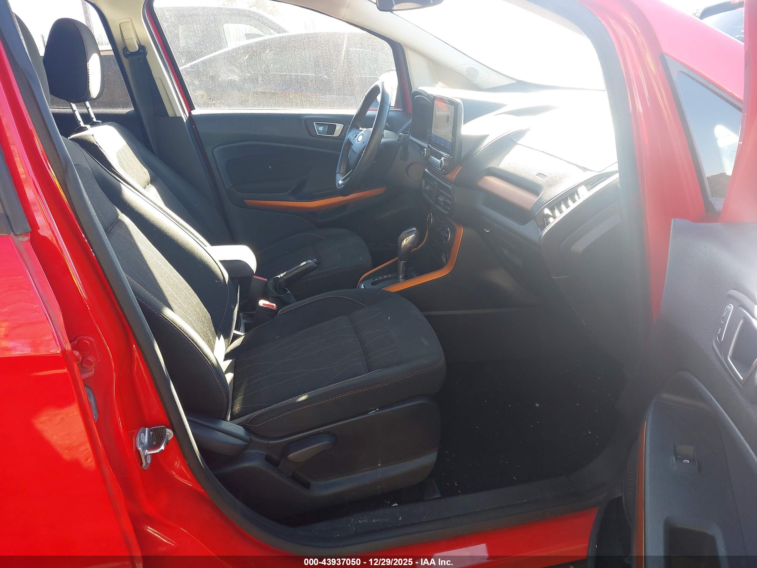 FORD ECOSPORT image 5