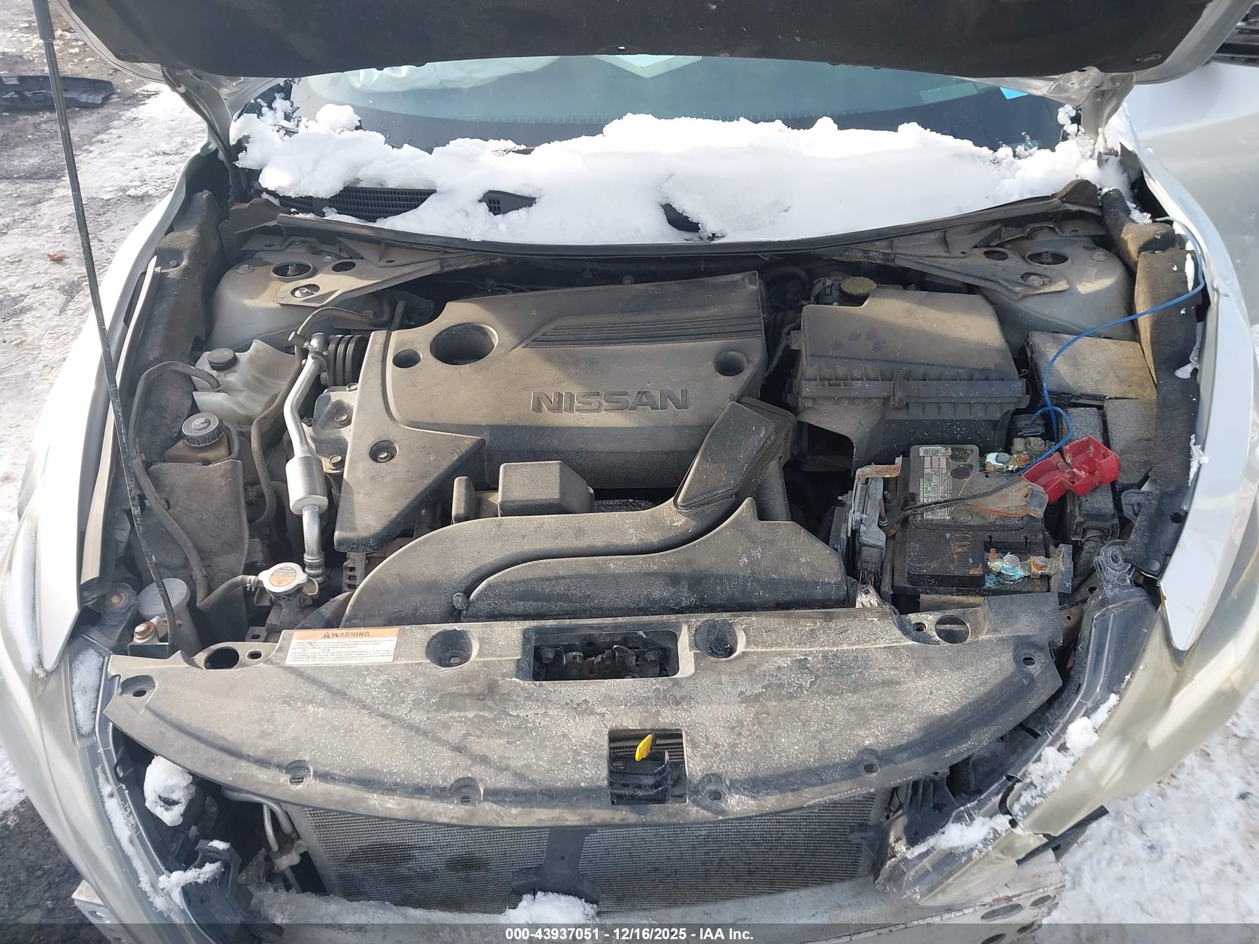 NISSAN ALTIMA image 10