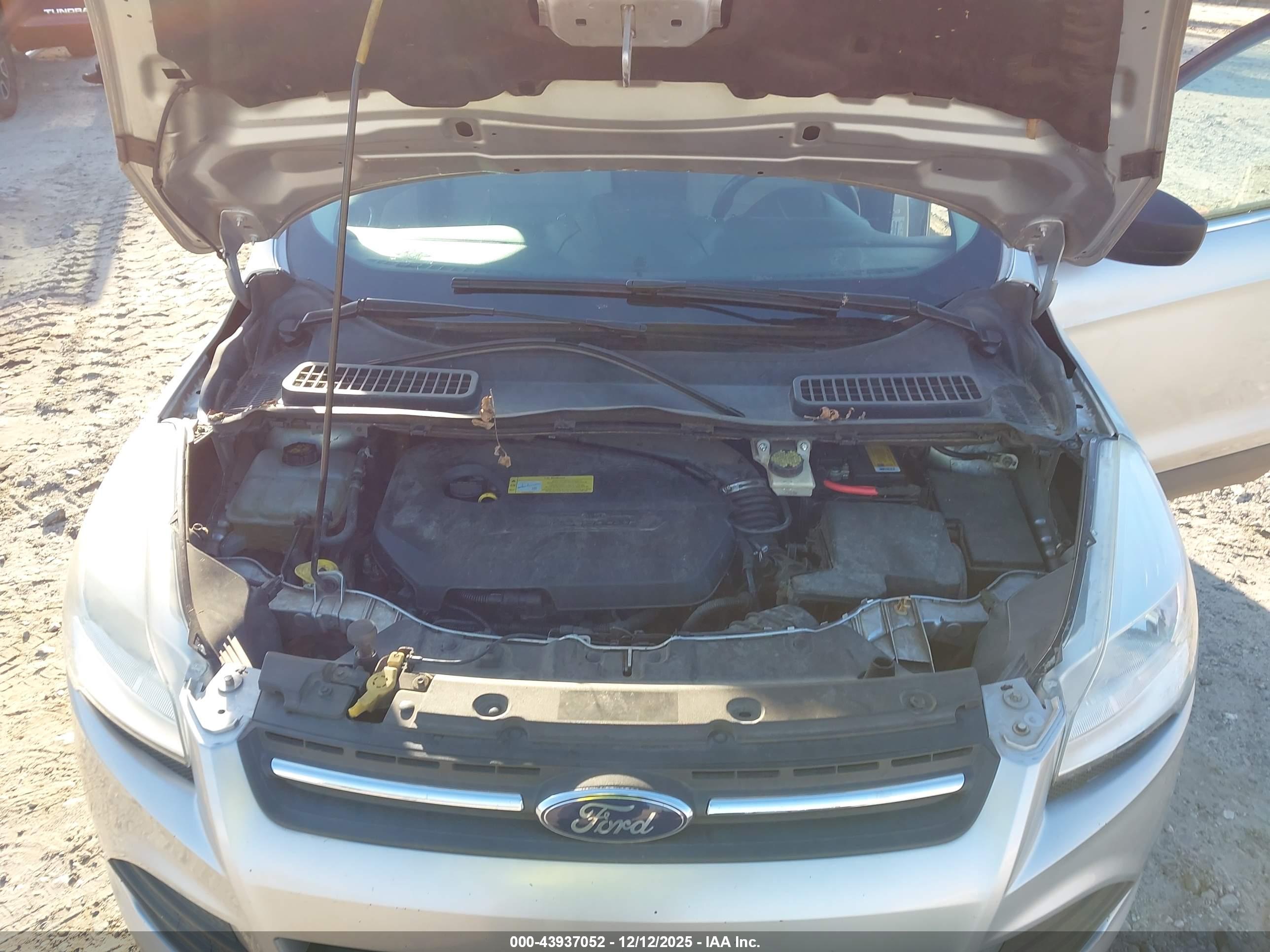 FORD ESCAPE image 10