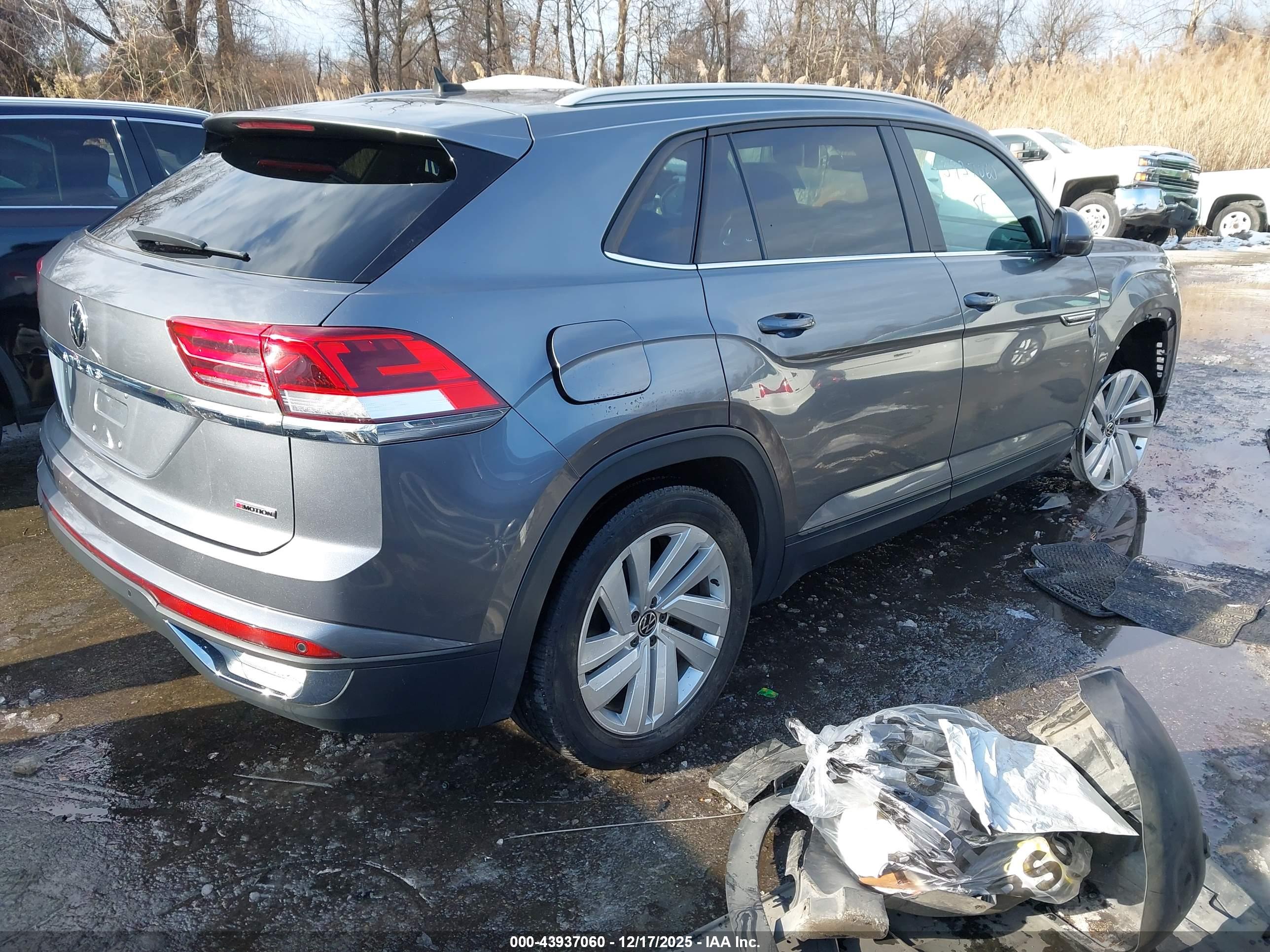 VOLKSWAGEN ATLAS image 4