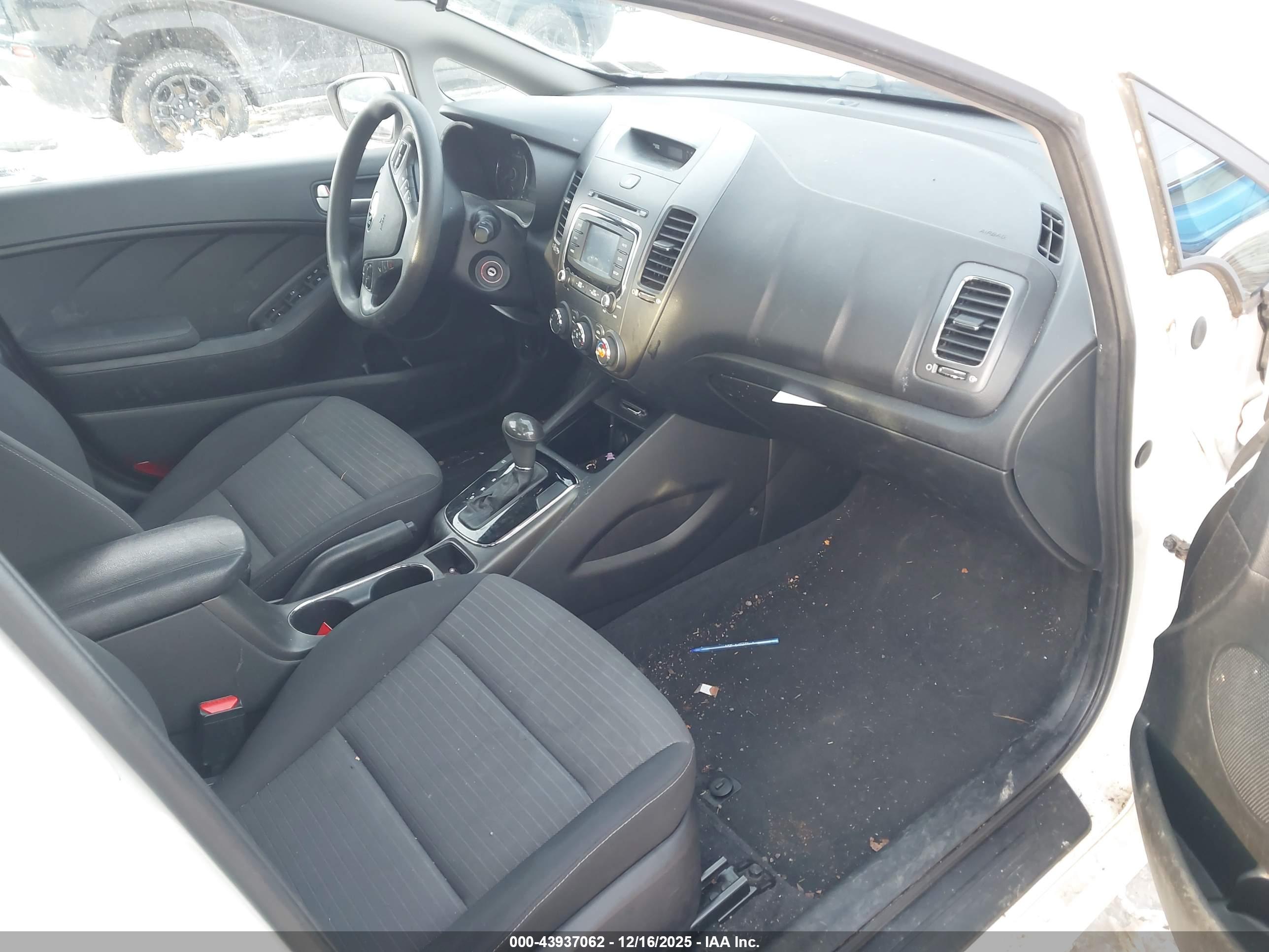 KIA FORTE image 5