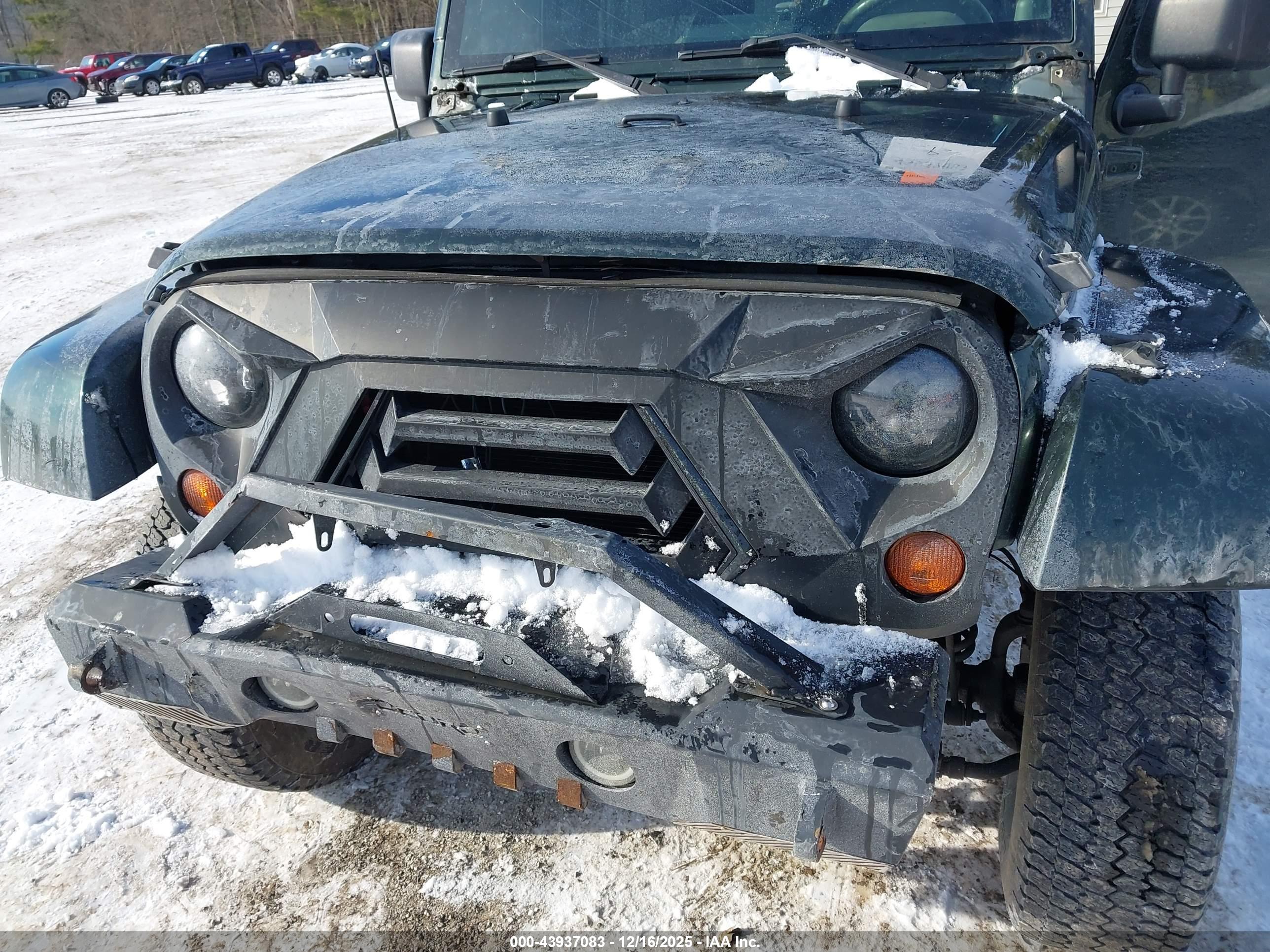 JEEP WRANGLER image 6