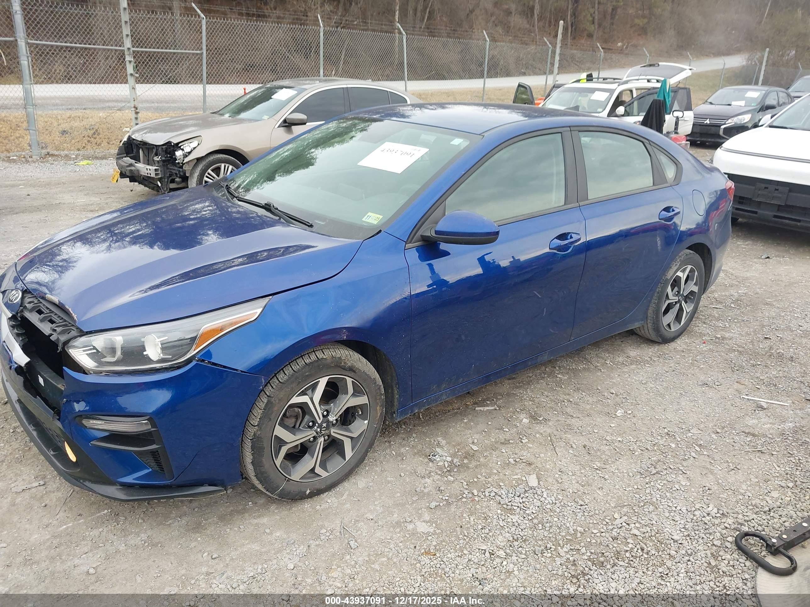 KIA FORTE image 2