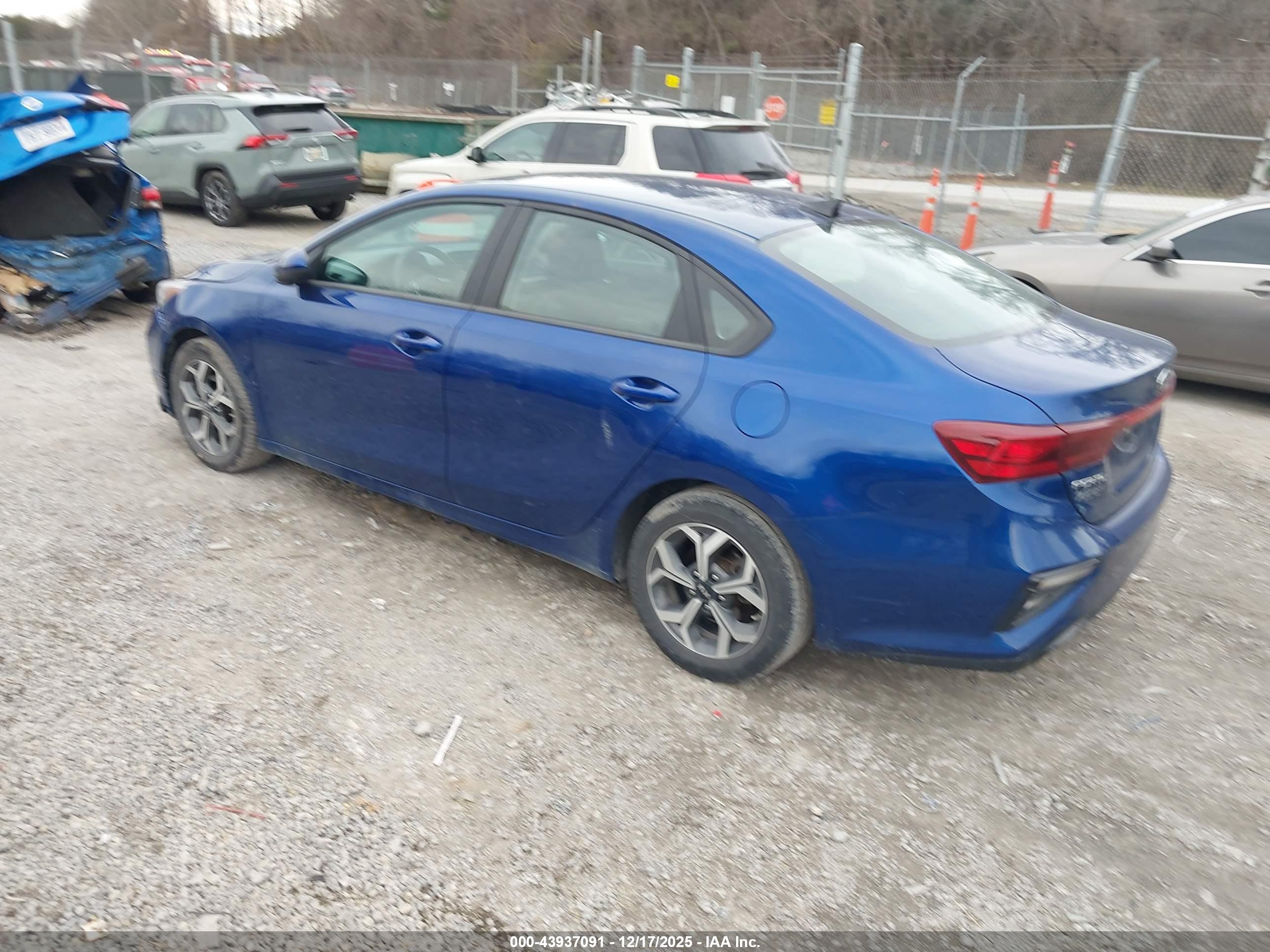 KIA FORTE image 3