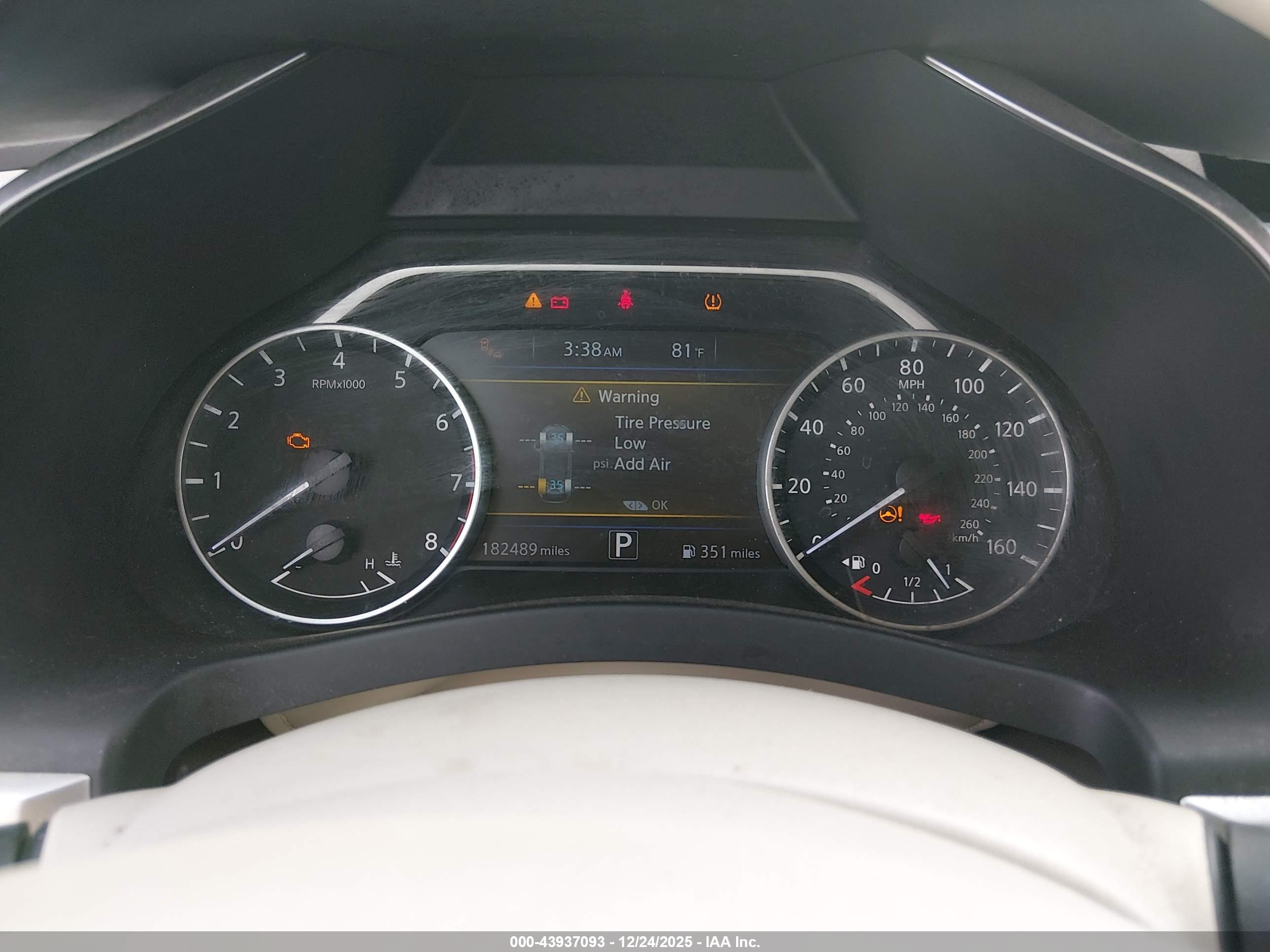 NISSAN MURANO image 7